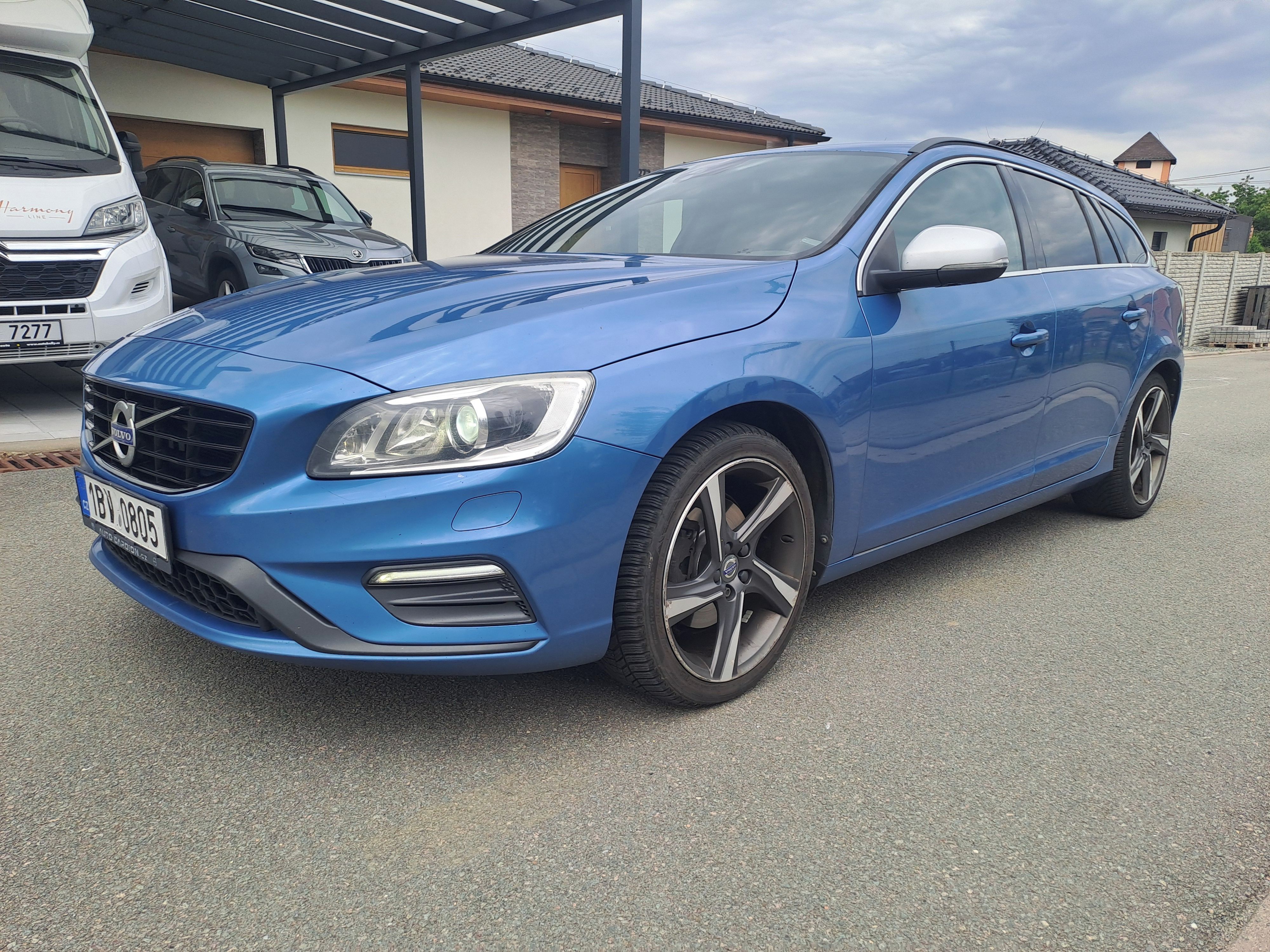 Volvo V60, 147KW,R-DESIGN,POLESTAR!