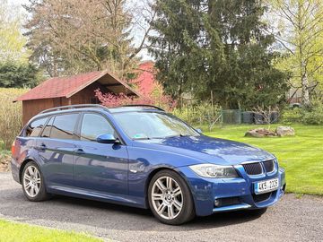 BMW 330d, M-Paket manuál zadní