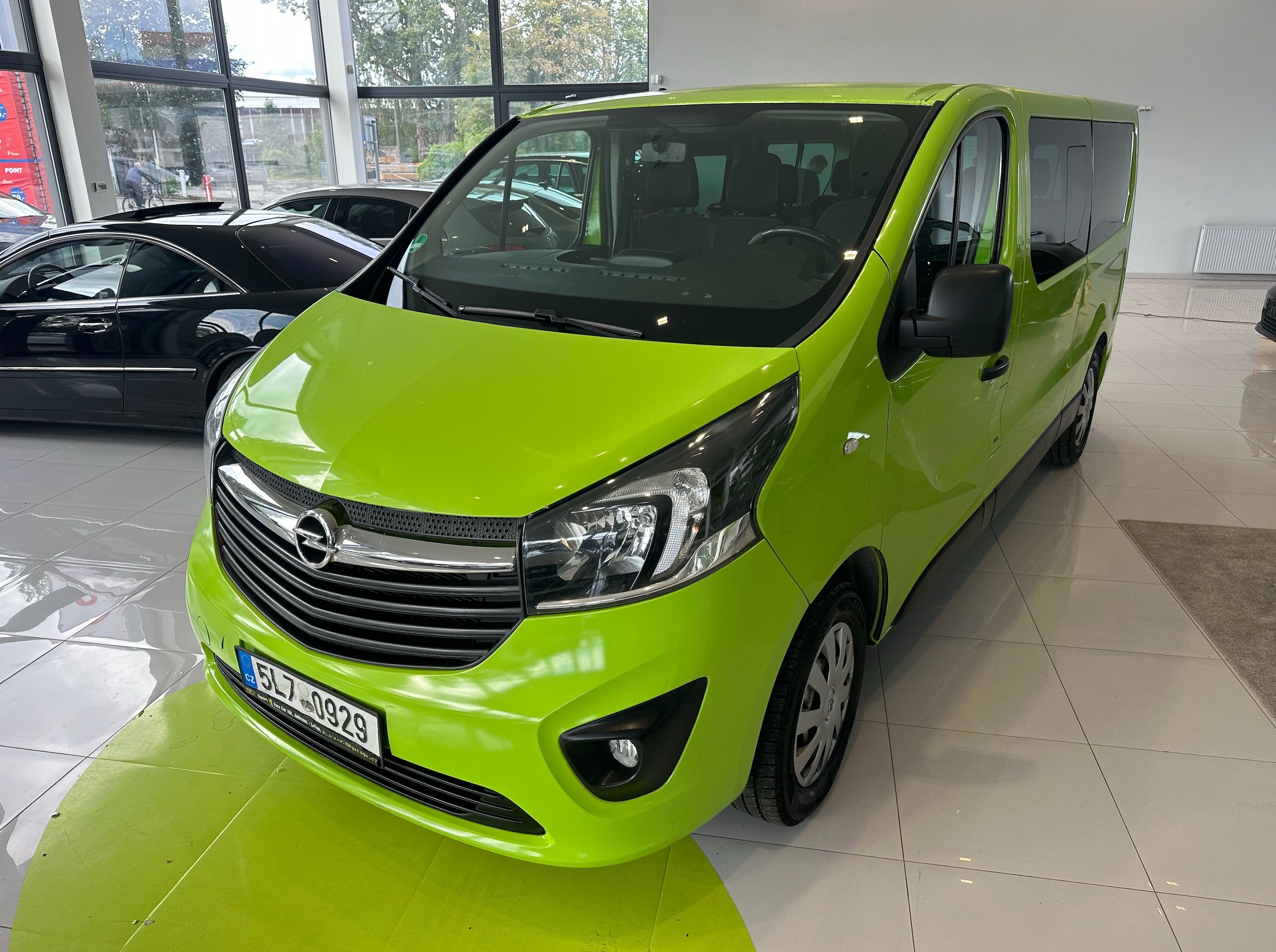 Opel Vivaro, 1.6 DIESEL 9 MIST - fotka 4