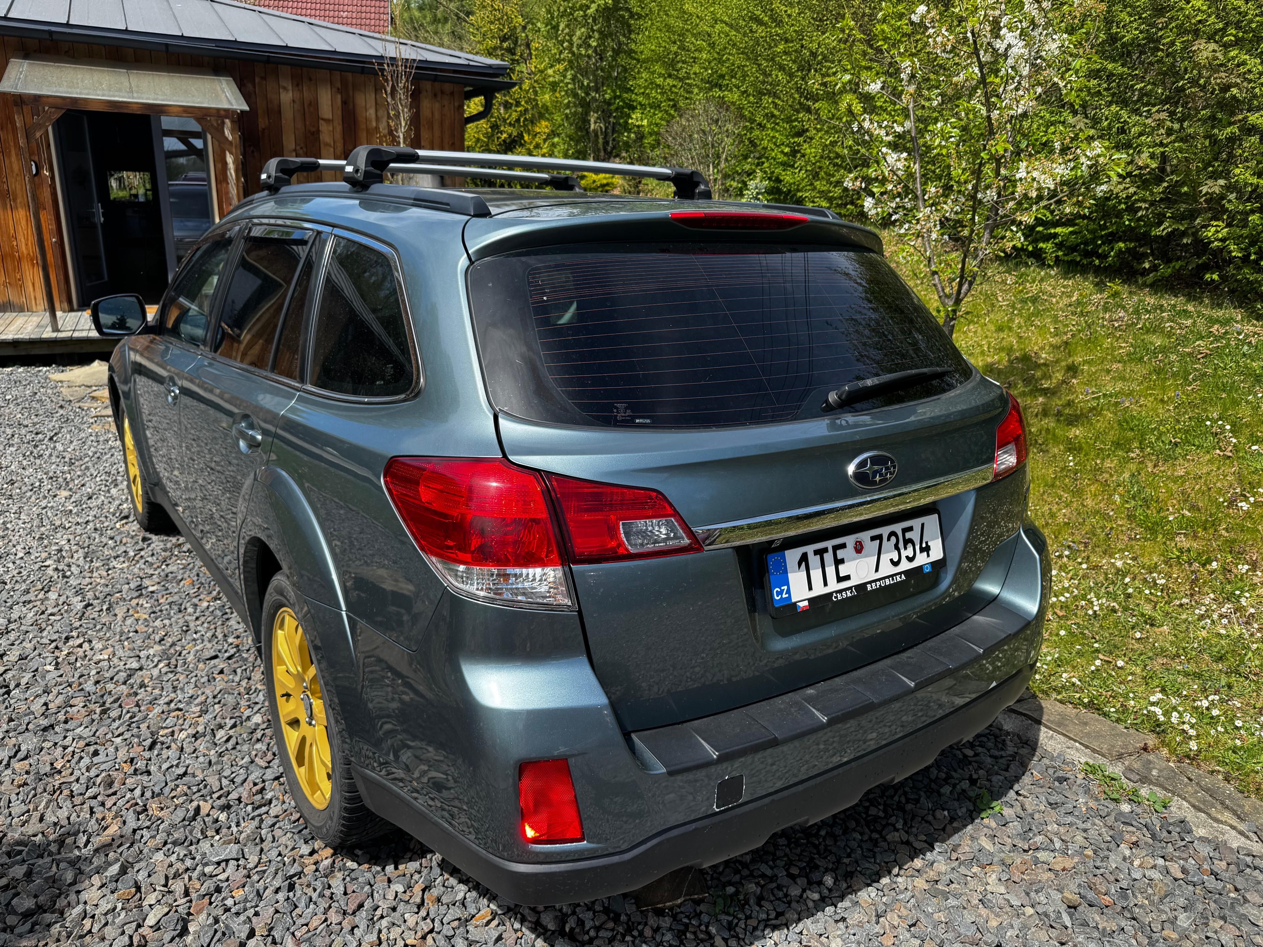 Subaru Outback - fotka 2