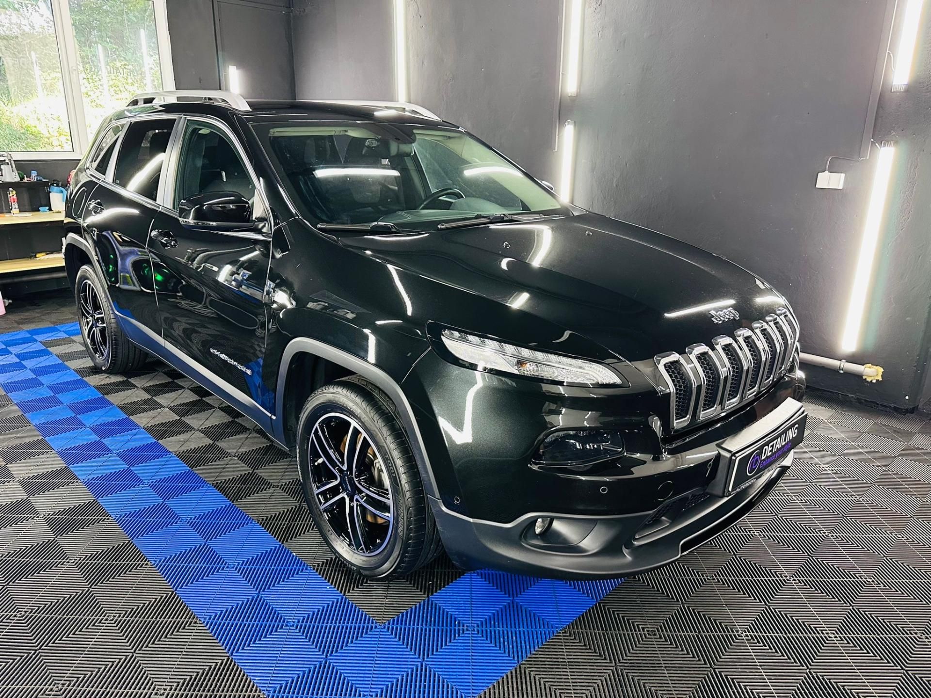 Jeep Cherokee, 2.0D 103kW 4x4 - fotka 6
