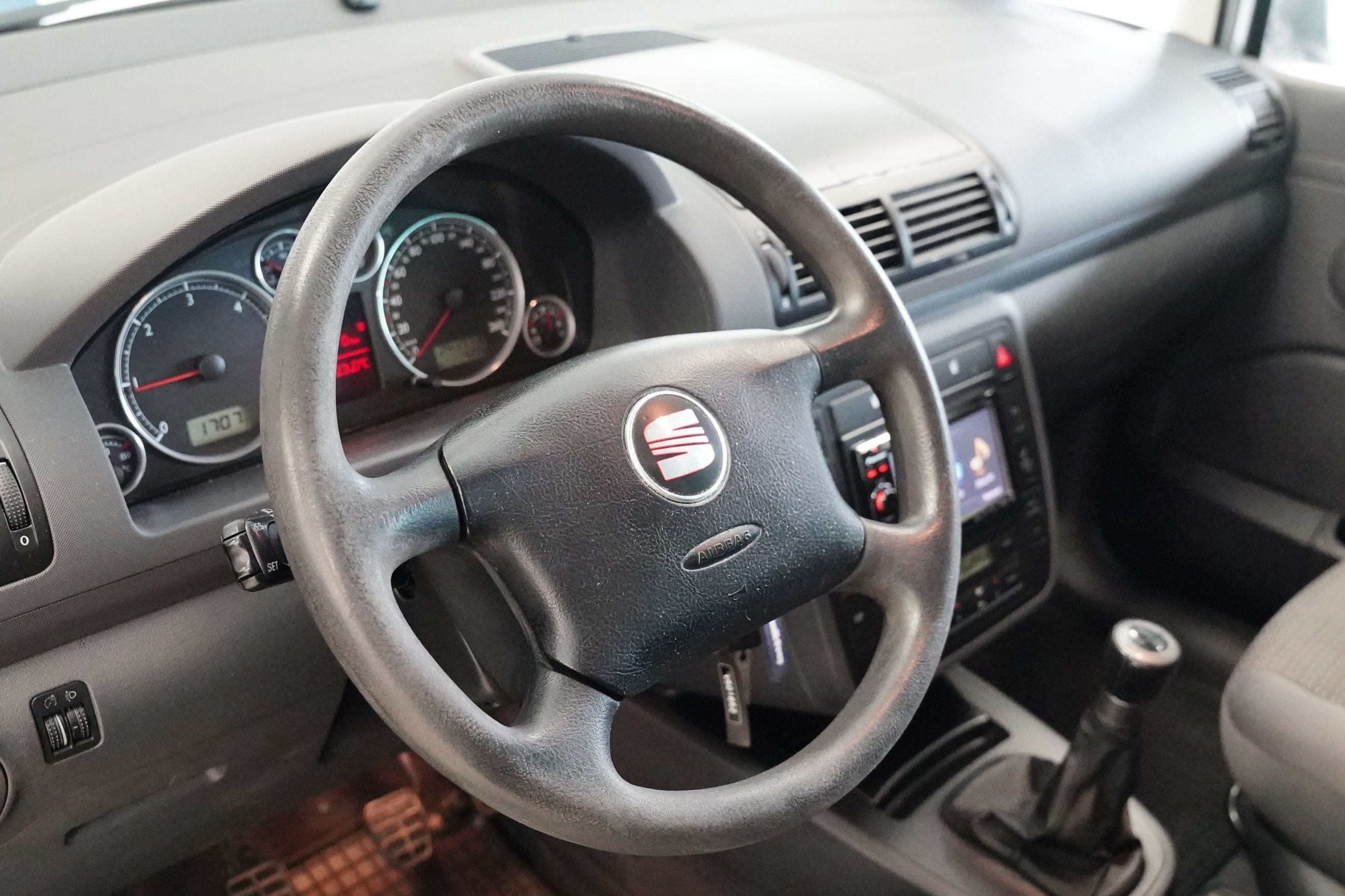 Seat Alhambra, 2.0 TDi 103kW Reference - fotka 6