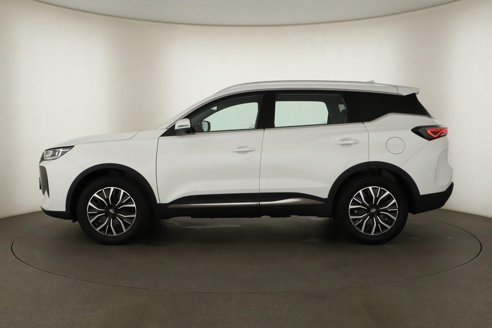 Chery Tiggo 7, 1.6 TGDI, Luxury, LUXURY - fotka 3