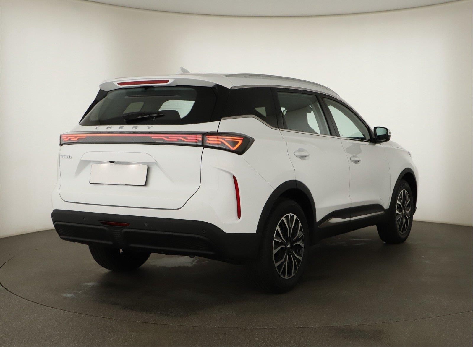 Chery Tiggo 7, 1.6 TGDI, Luxury, LUXURY - fotka 5