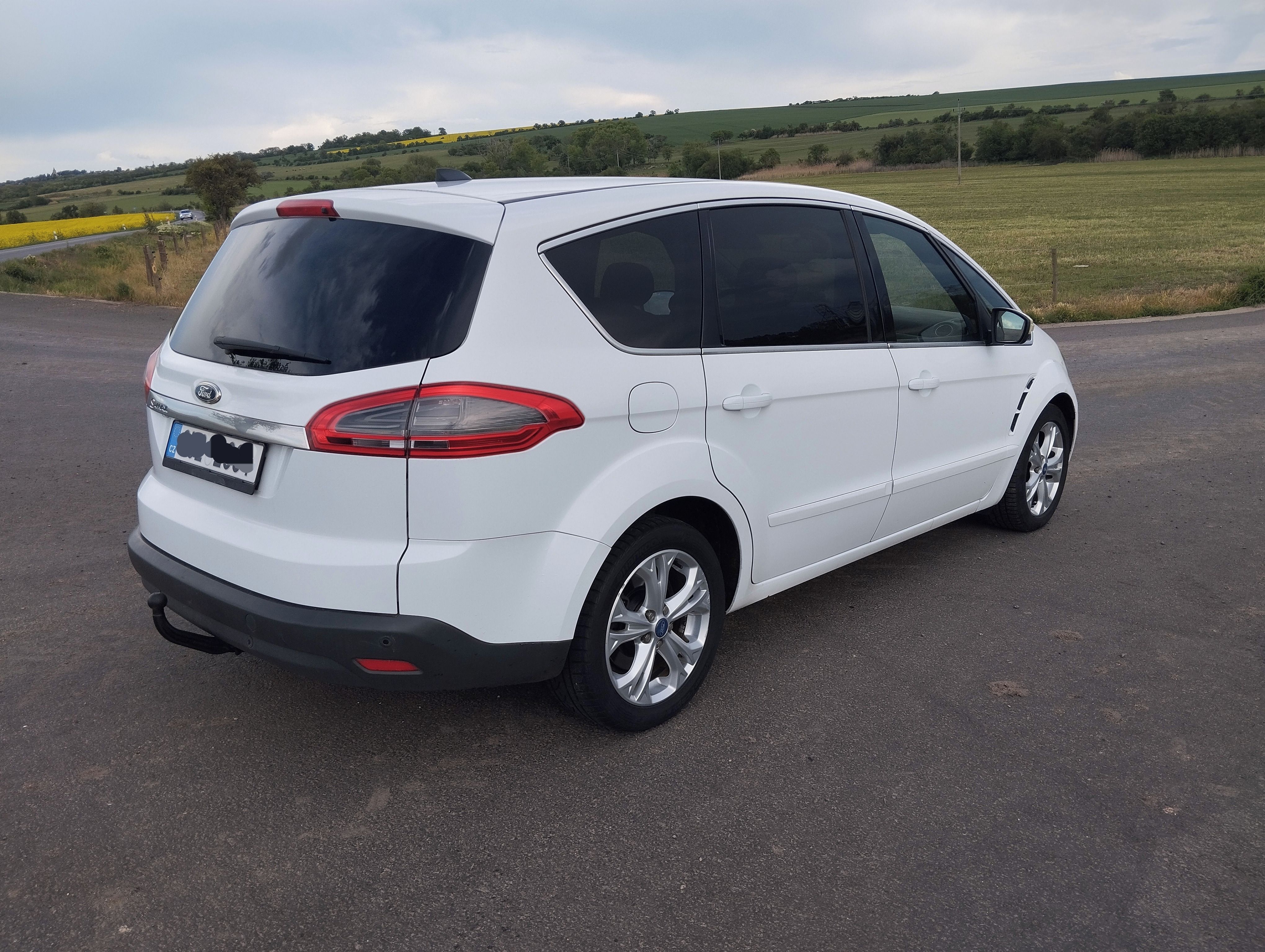Ford S-MAX, 2,0 TDCi TITANIUM - fotka 4