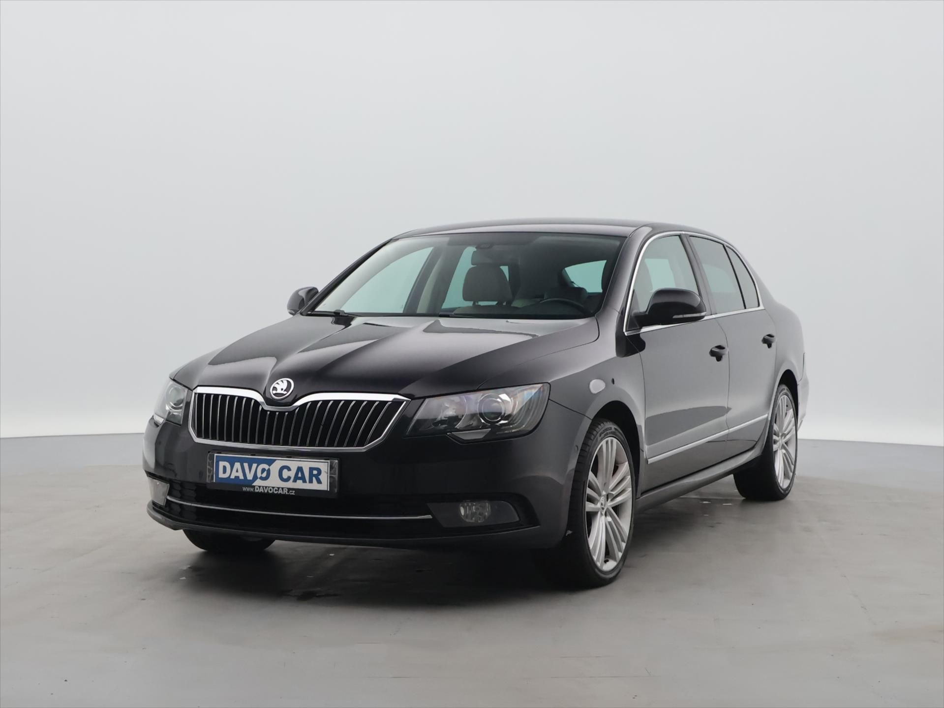 Škoda Superb, 2.0 TDI 125kW Elegance CZ - fotka 3