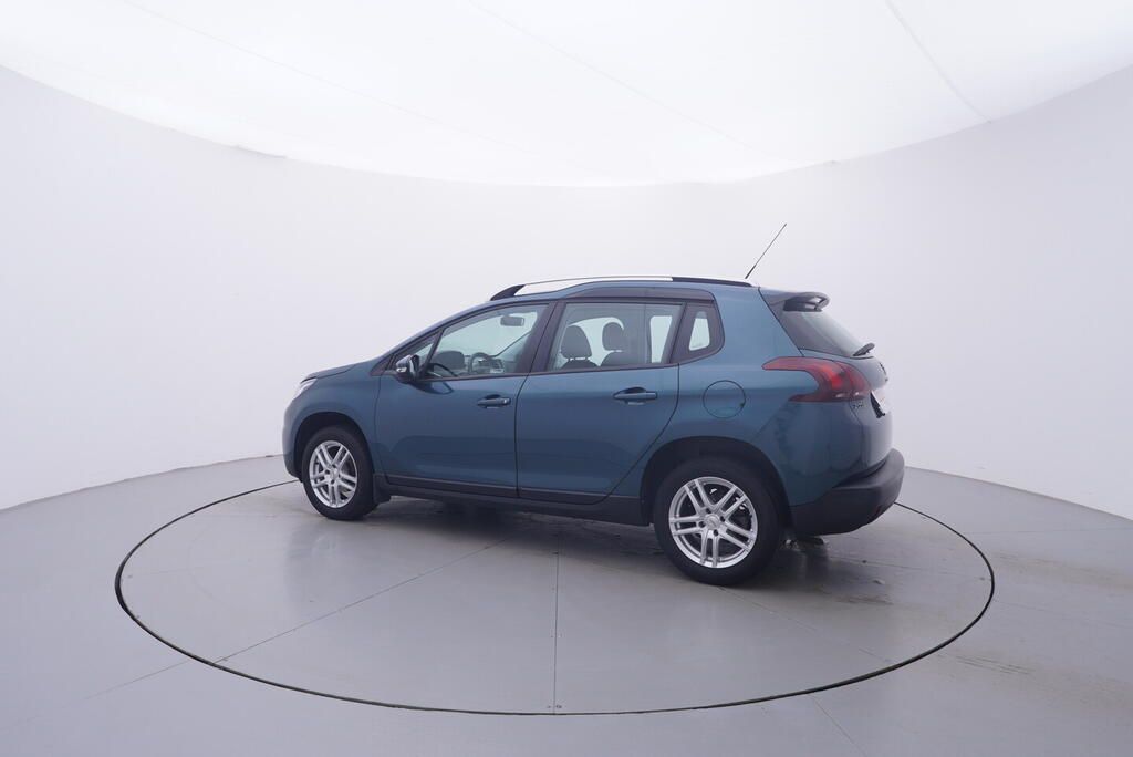 Peugeot 2008, 1.2 PureTech 61 kW - fotka 3