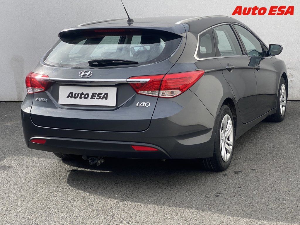 Hyundai i40, 1.6GDi,AC,tempo - fotka 4