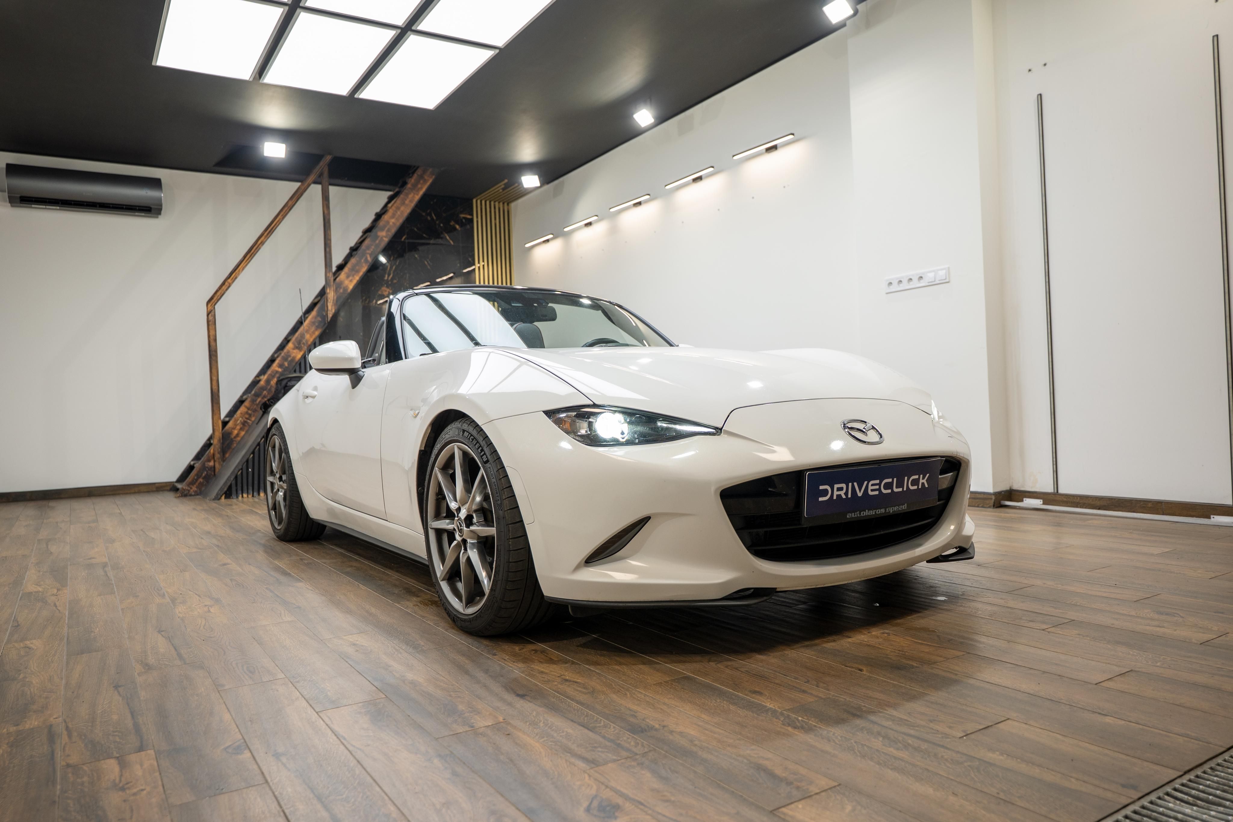 Mazda MX-5, 2.0 118 kW RWD 6MT - fotka 3