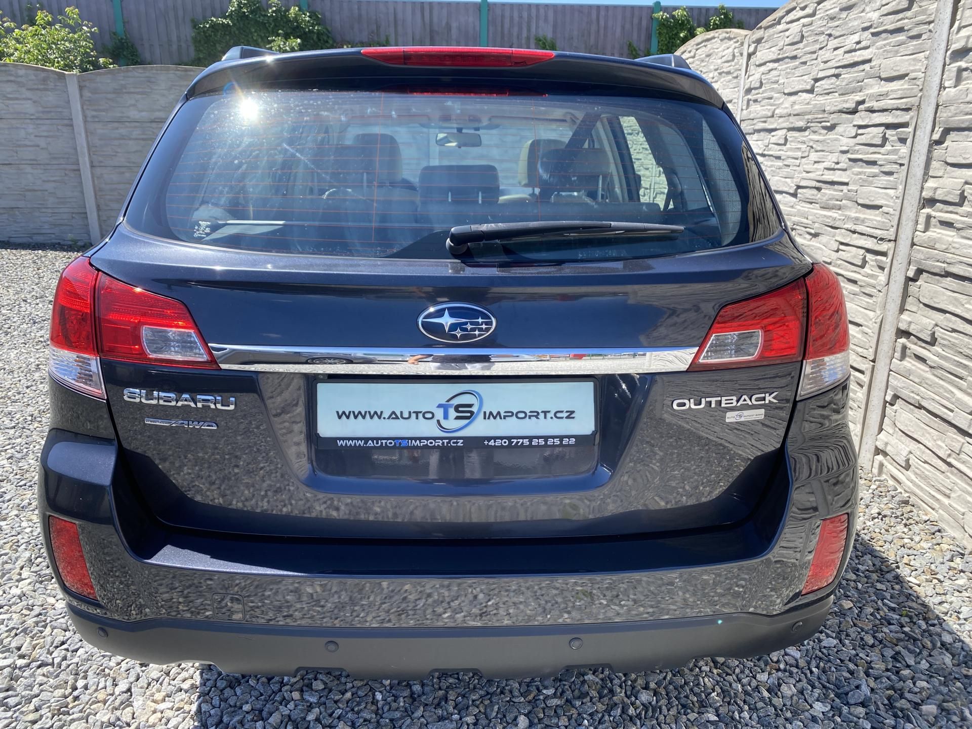 Subaru Outback, 2.5i 170PS 4x4 BIFUEL PAN NAVI - fotka 4