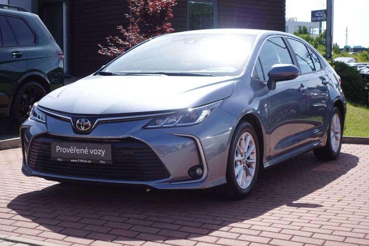 Toyota Corolla, 1.5 BA 6 MT Comfort + Tech
