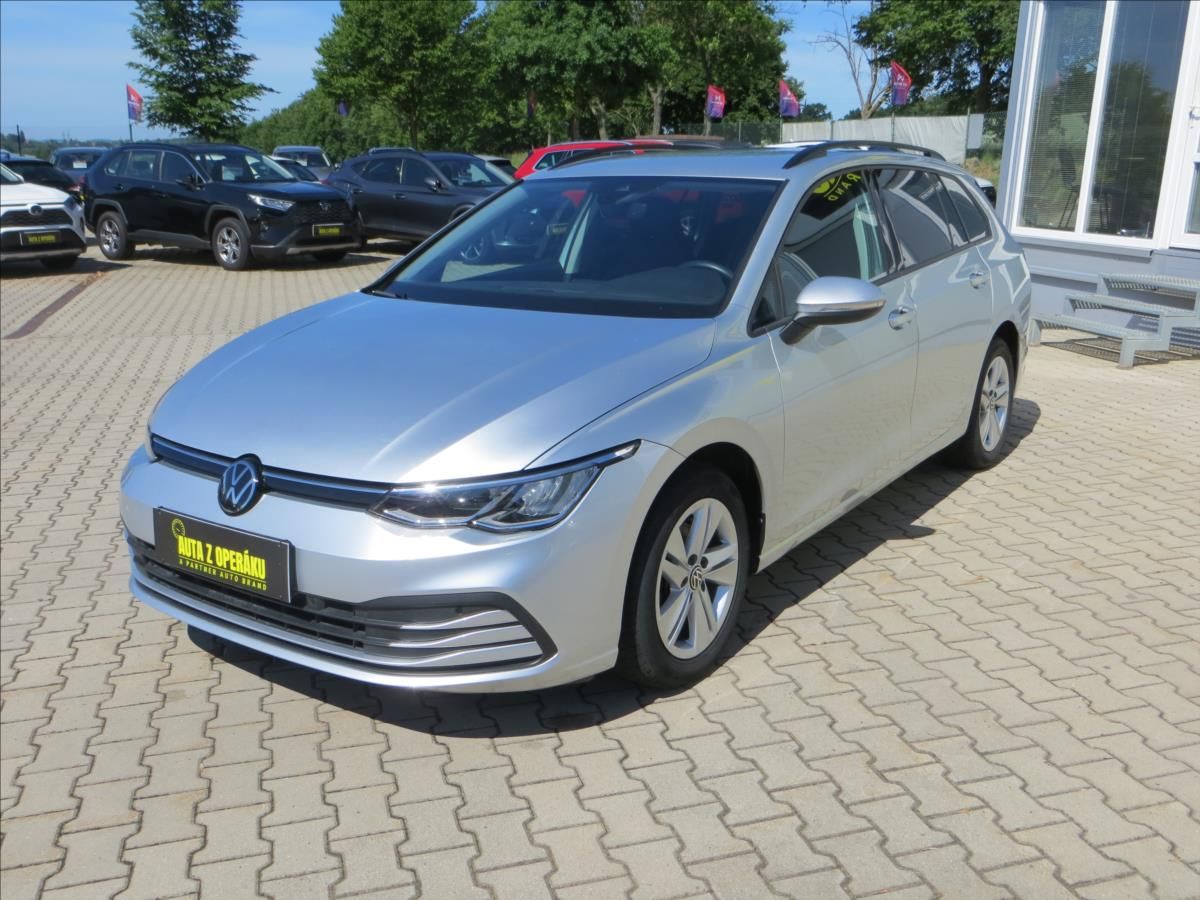 Volkswagen Golf, 1,5 TSI 96kW Life ČR - fotka 3