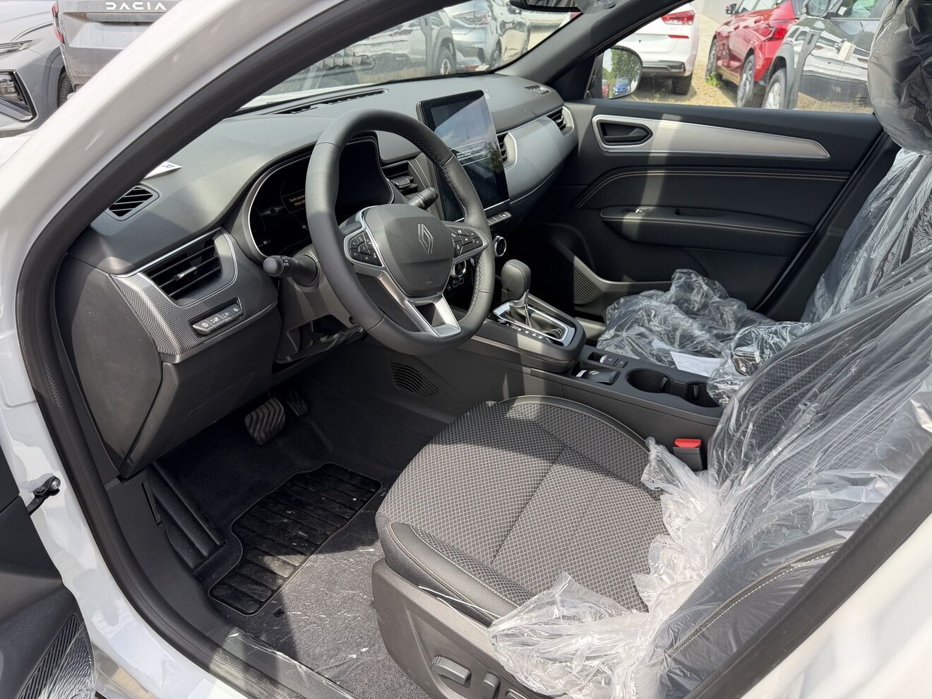 Renault Arkana, techno full hybrid E-Tech 145 - fotka 4
