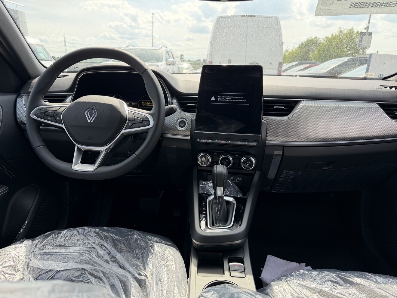 Renault Arkana, techno full hybrid E-Tech 145 - fotka 3