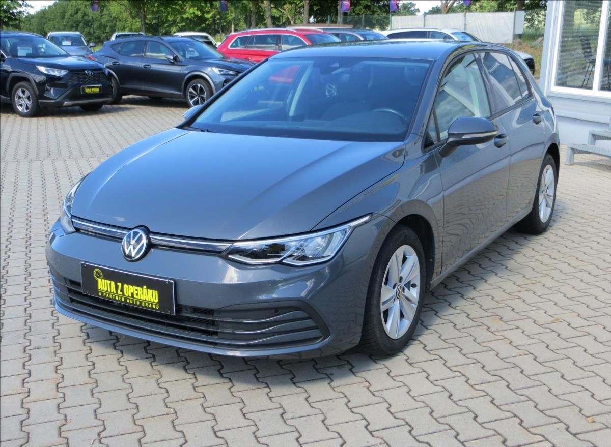 Volkswagen Golf, 1,0 TSI 81kW Life ČR - fotka 3