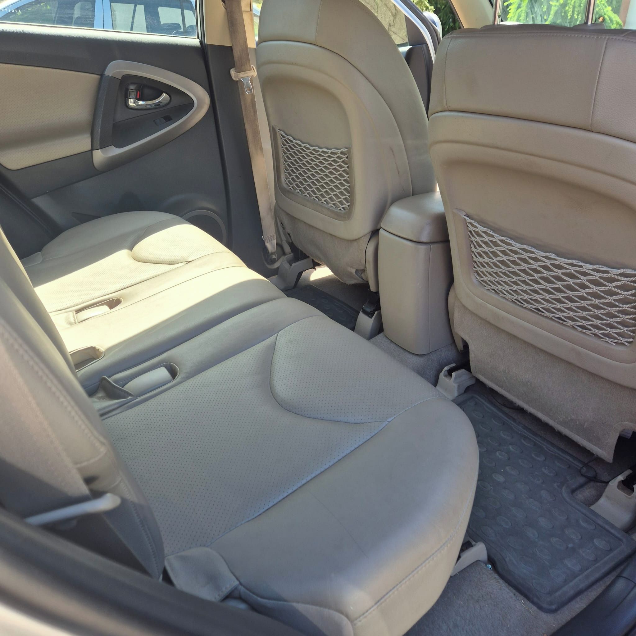 Toyota Rav4, Toyota RAV4 2.2 D-4D, 100 kW – - fotka 4
