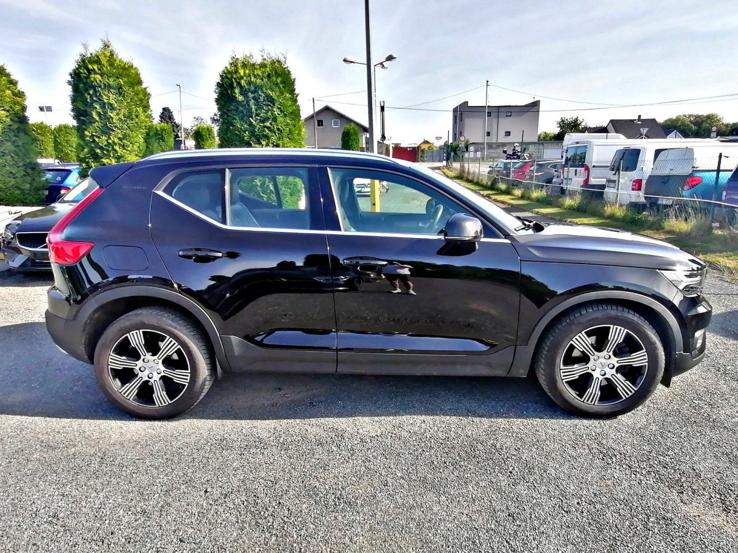 Volvo XC40, 2.0 T4 AWD INSCRIPTION ČR - fotka 6