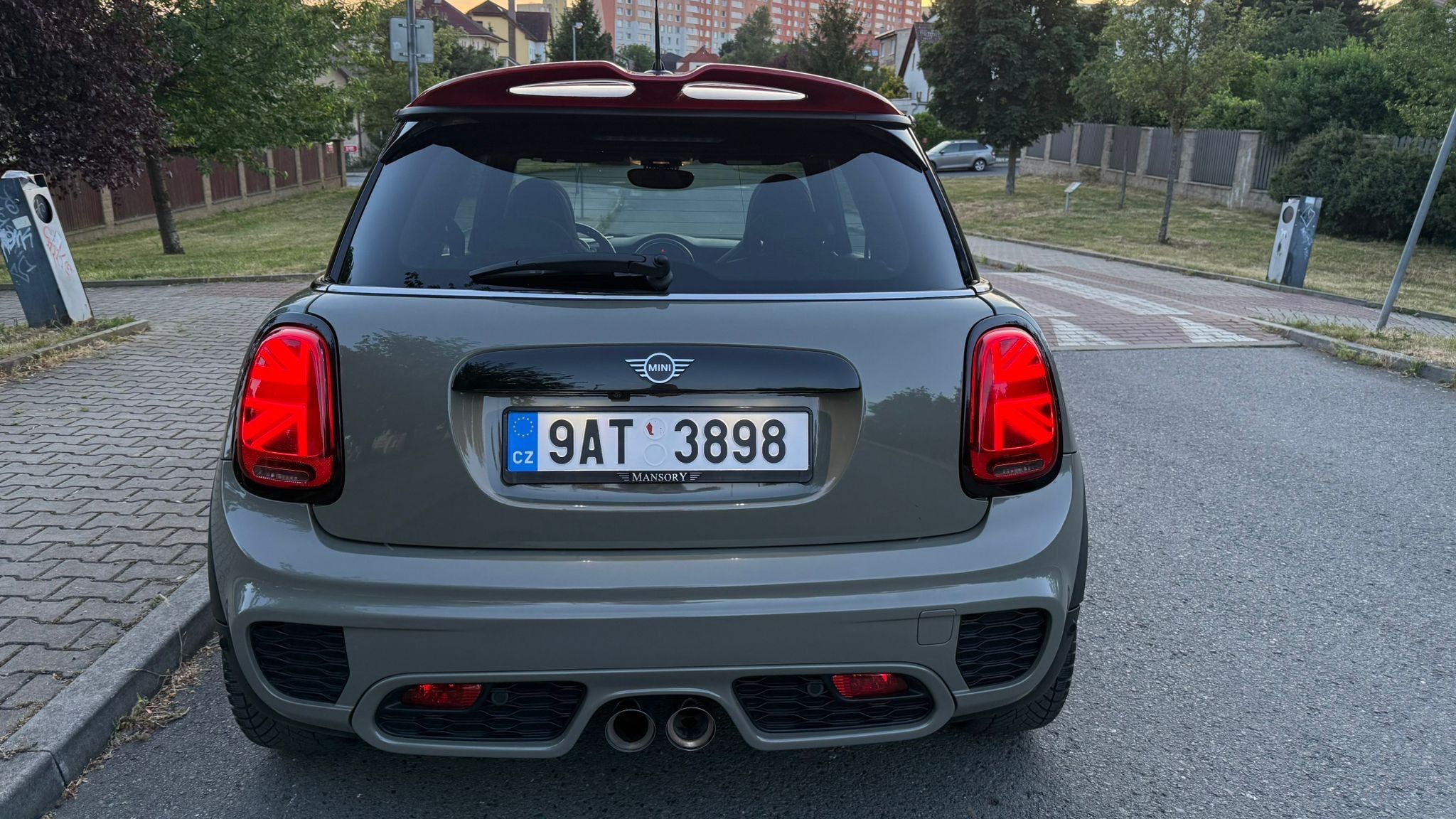Mini Cooper S, John cooper works VÝBAVA - fotka 3