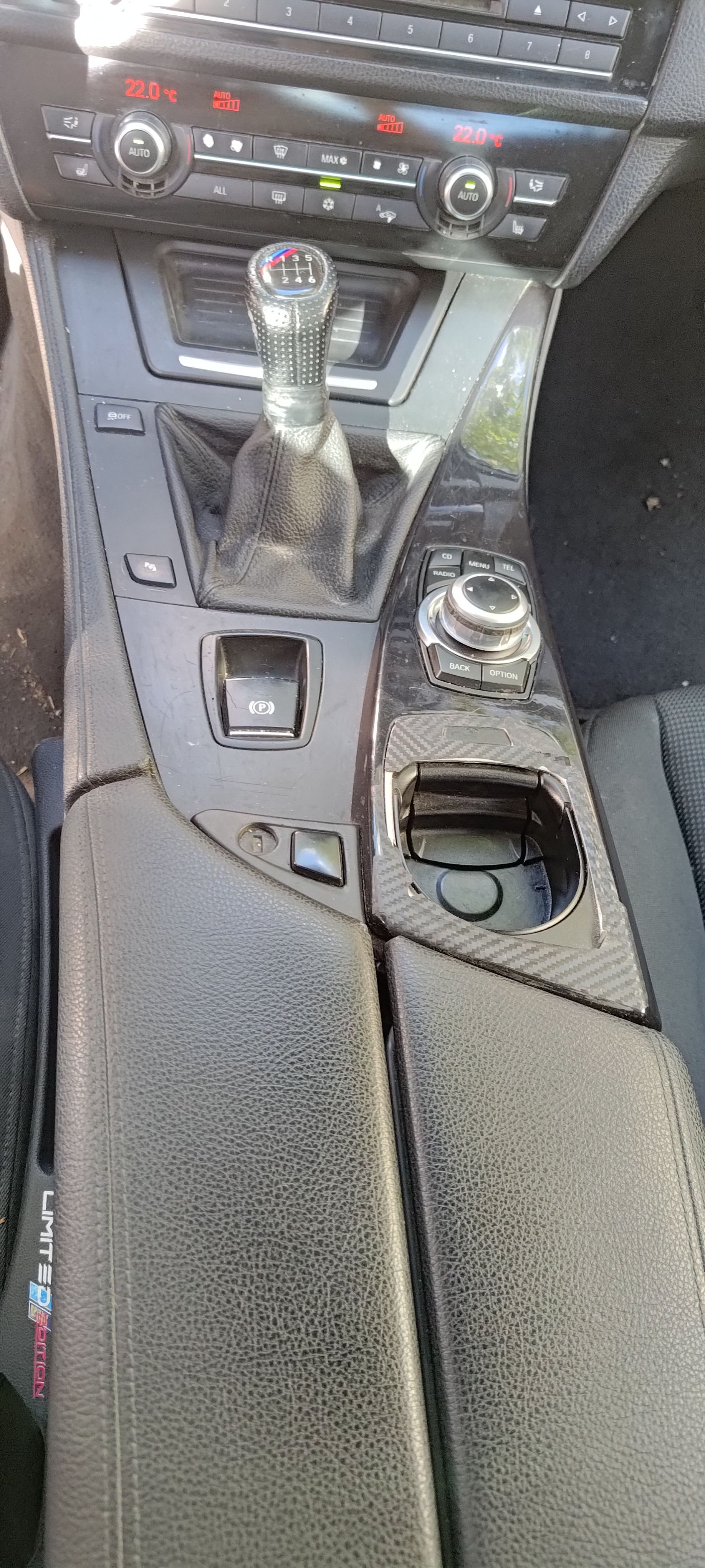 BMW Řada 5, 523i - fotka 6