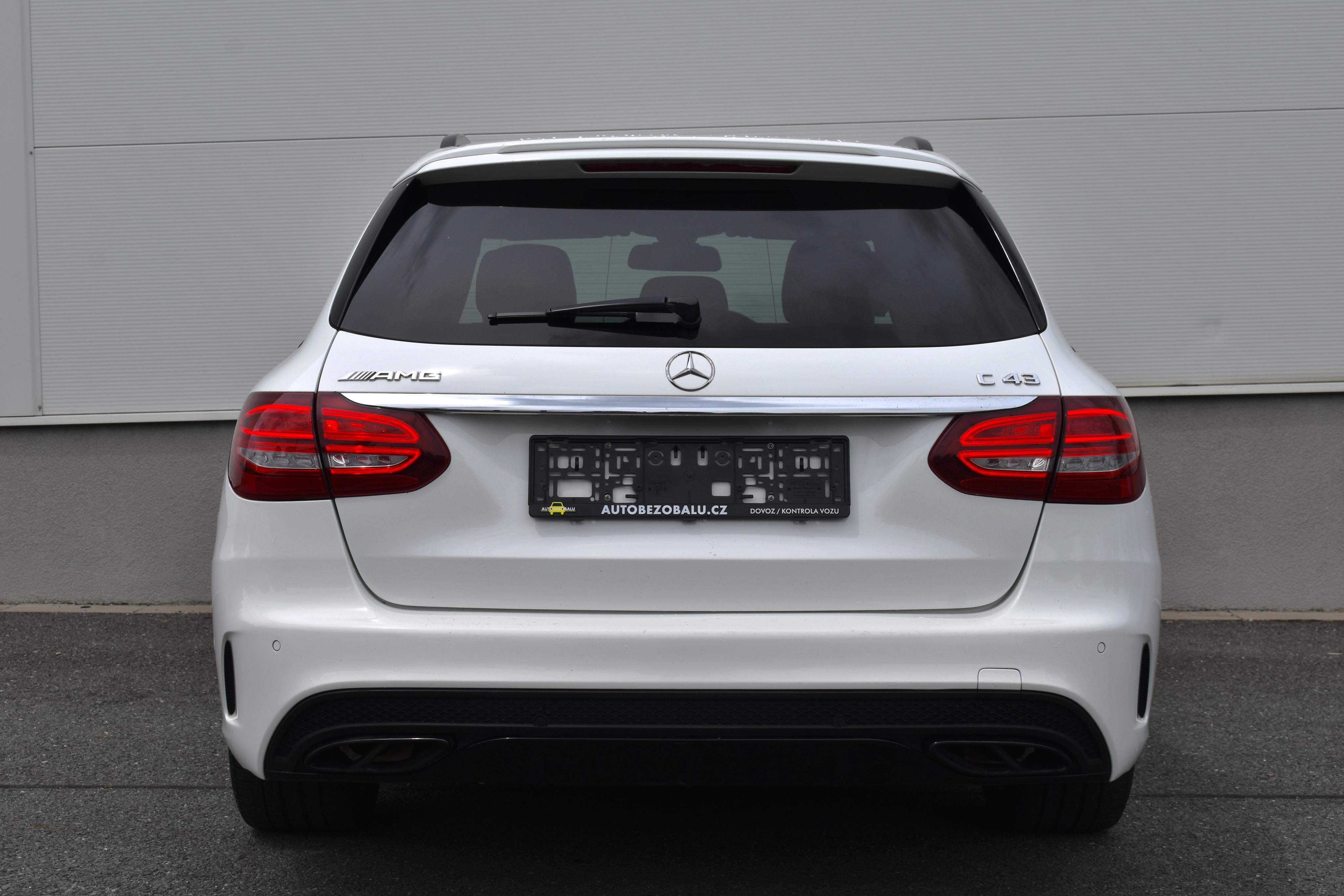 Mercedes-Benz Třídy C, 43 AMG/270KW/9G-TRONIC - fotka 6