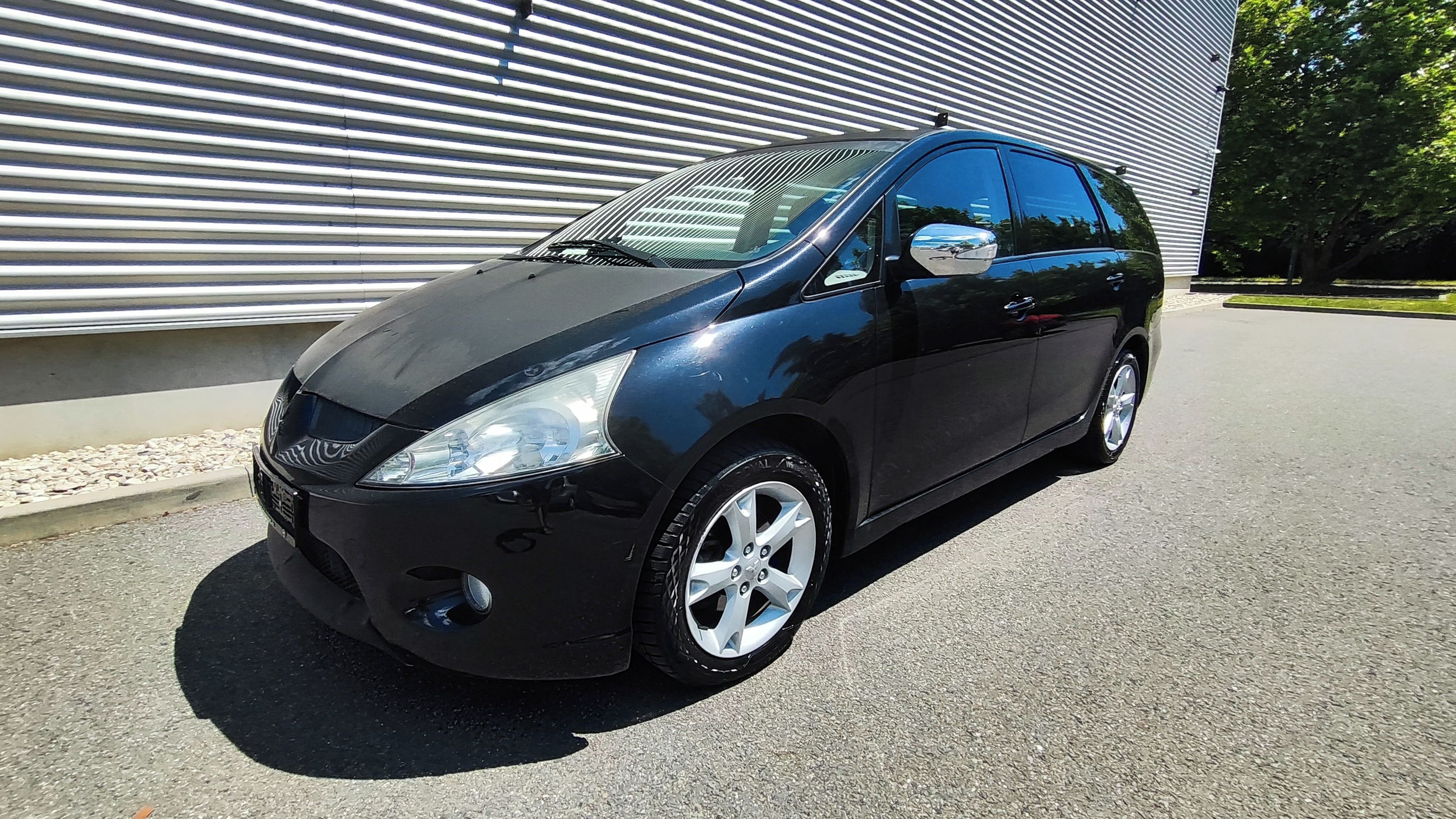 Mitsubishi Grandis, 2.0 DI-D Intense 7 míst tažné