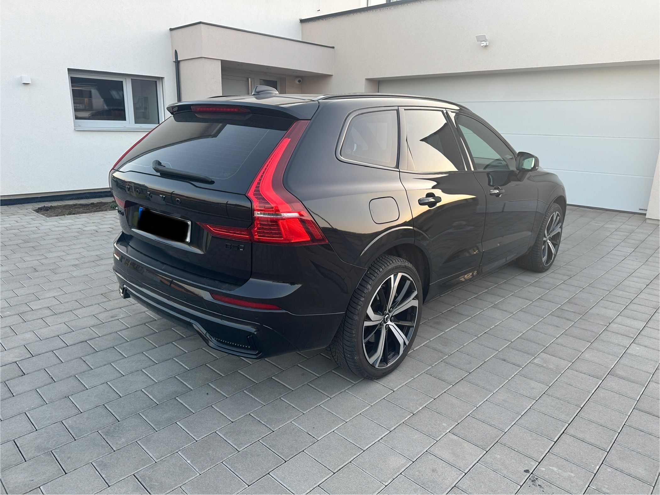 Volvo XC60, B5 AWD,Matrix,Tažné,21”,Kamera - fotka 2
