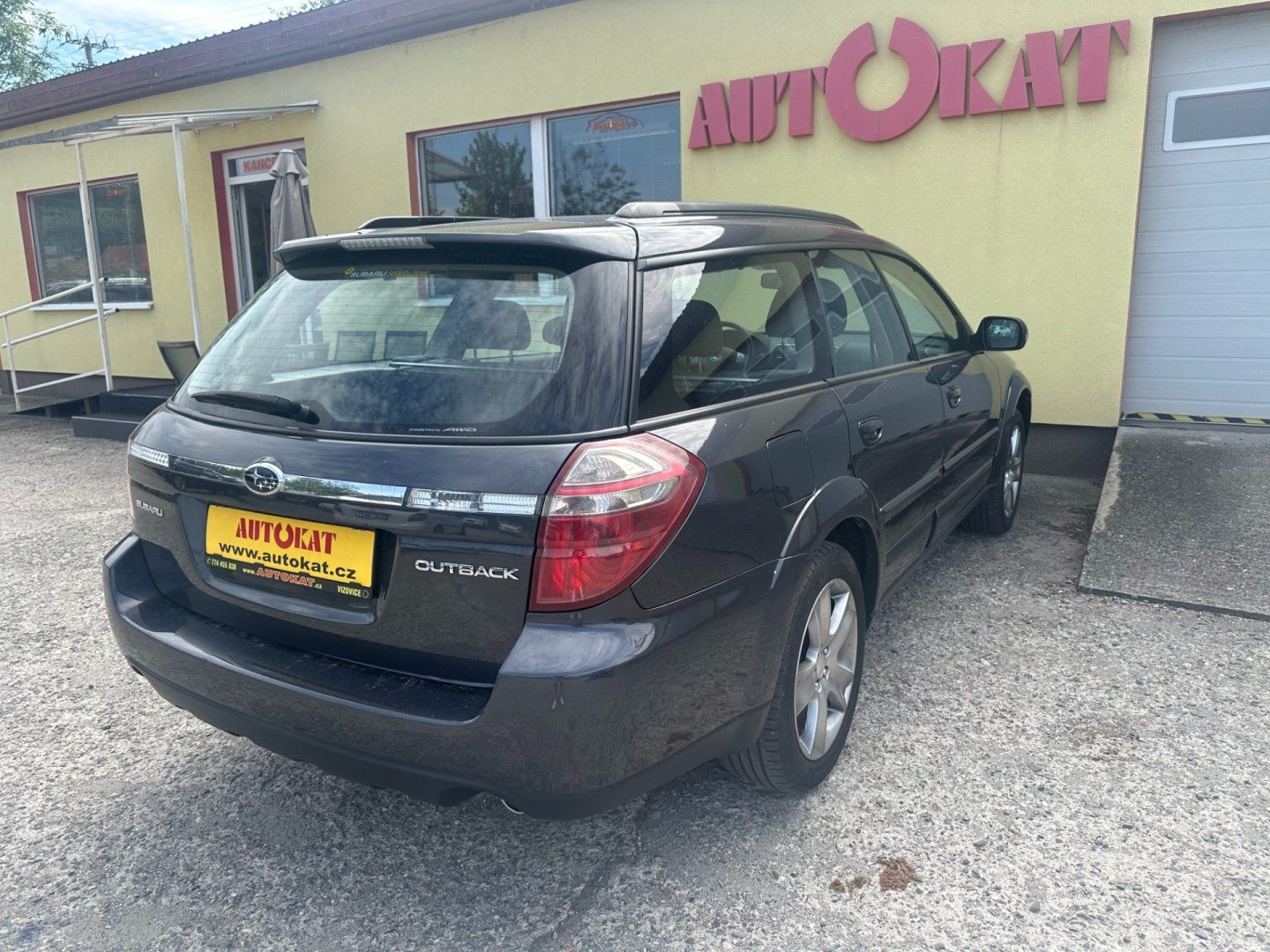 Subaru Outback, 2.5i 4x4/127kW/Tempomat - fotka 3