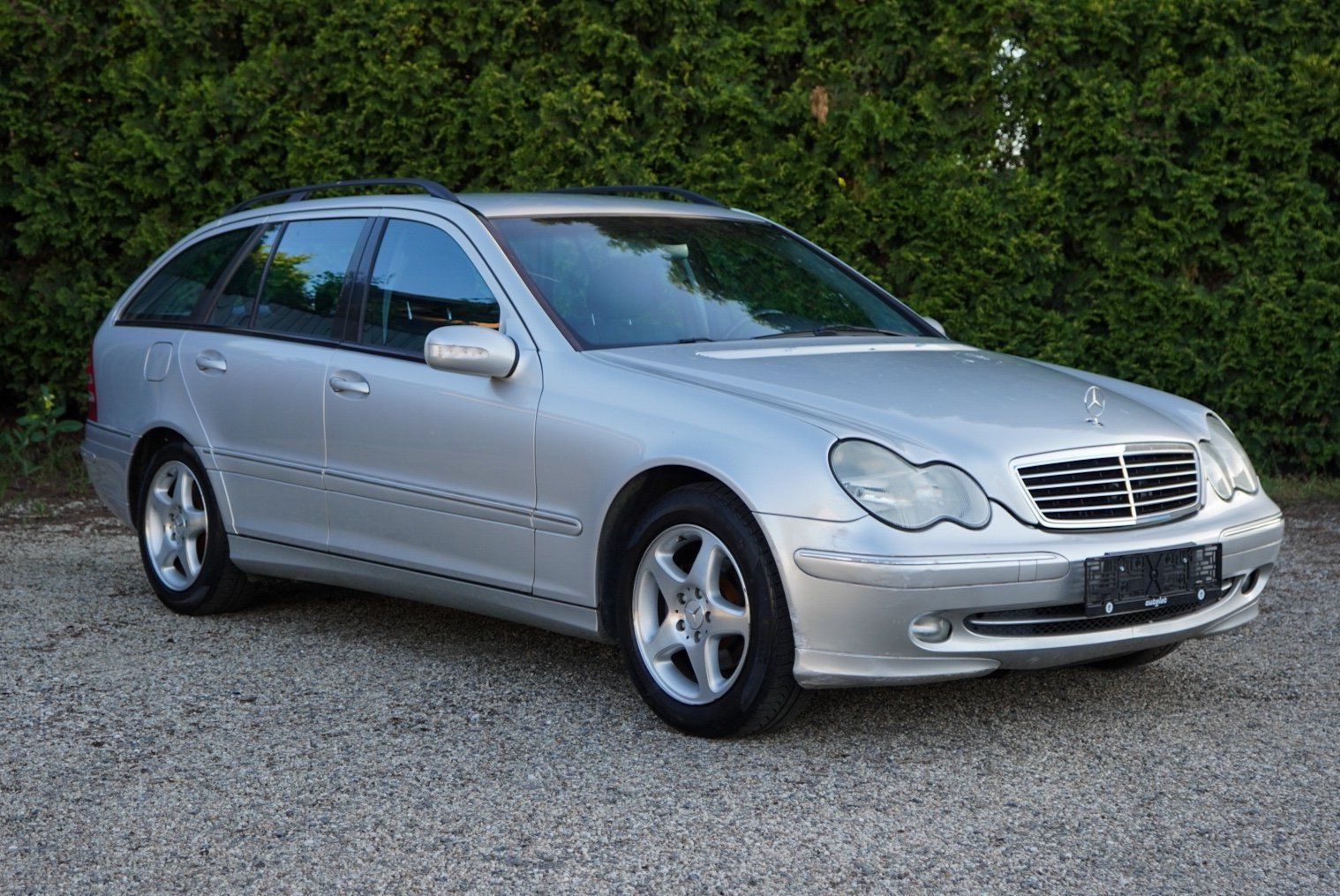 Mercedes-Benz Třídy C, C 220 CDI Avantgarde - fotka 2