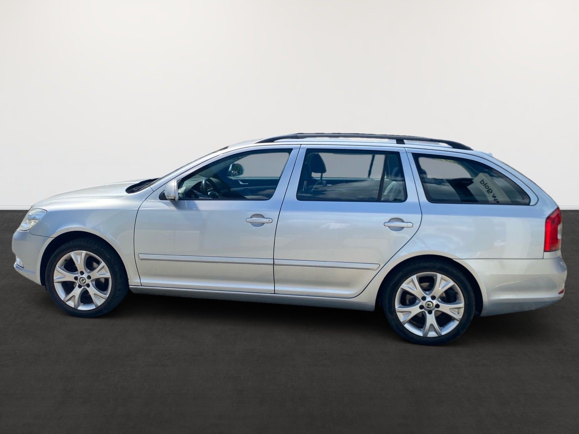 Škoda Octavia, 1.4 TSI 90kw, Elegance, NOVÁ S - fotka 6