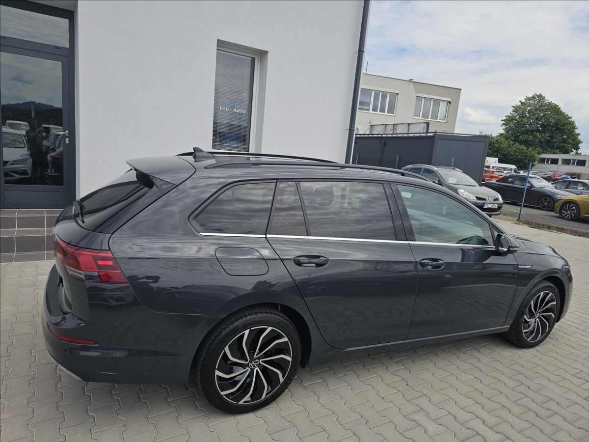 Volkswagen Golf, 8 2,0TDi 110KW Style Plus - fotka 6