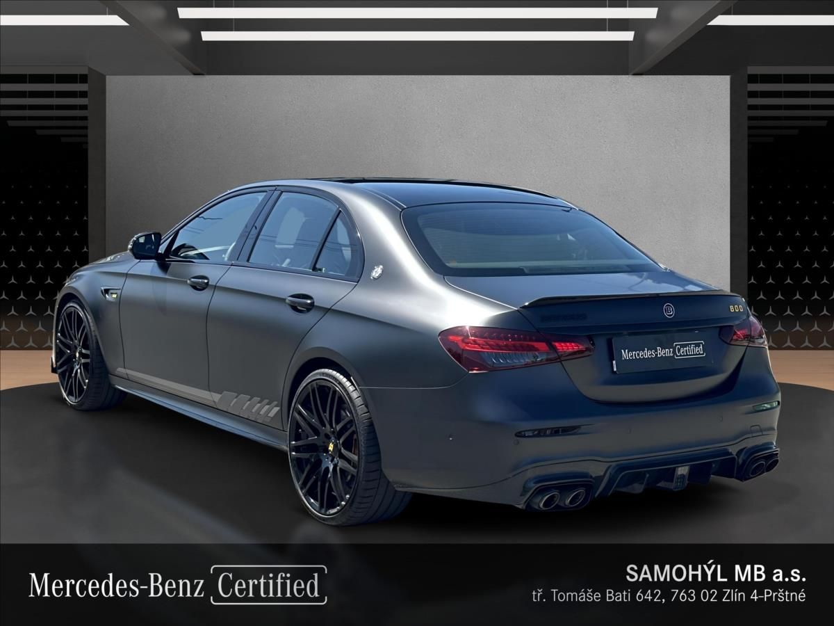 Mercedes-Benz Třídy E, 4,0 Mercedes-AMG E 63 S 4MATIC - fotka 3