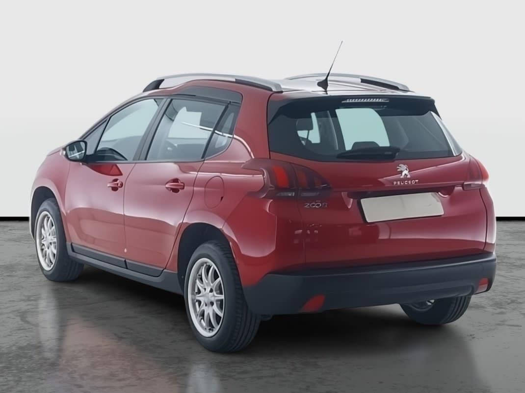 Peugeot 2008, 1.2 PureTech - fotka 3