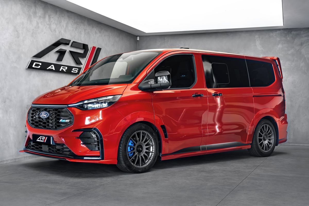 Ford Transit Custom, MS-RT, 7 míst, tažné
