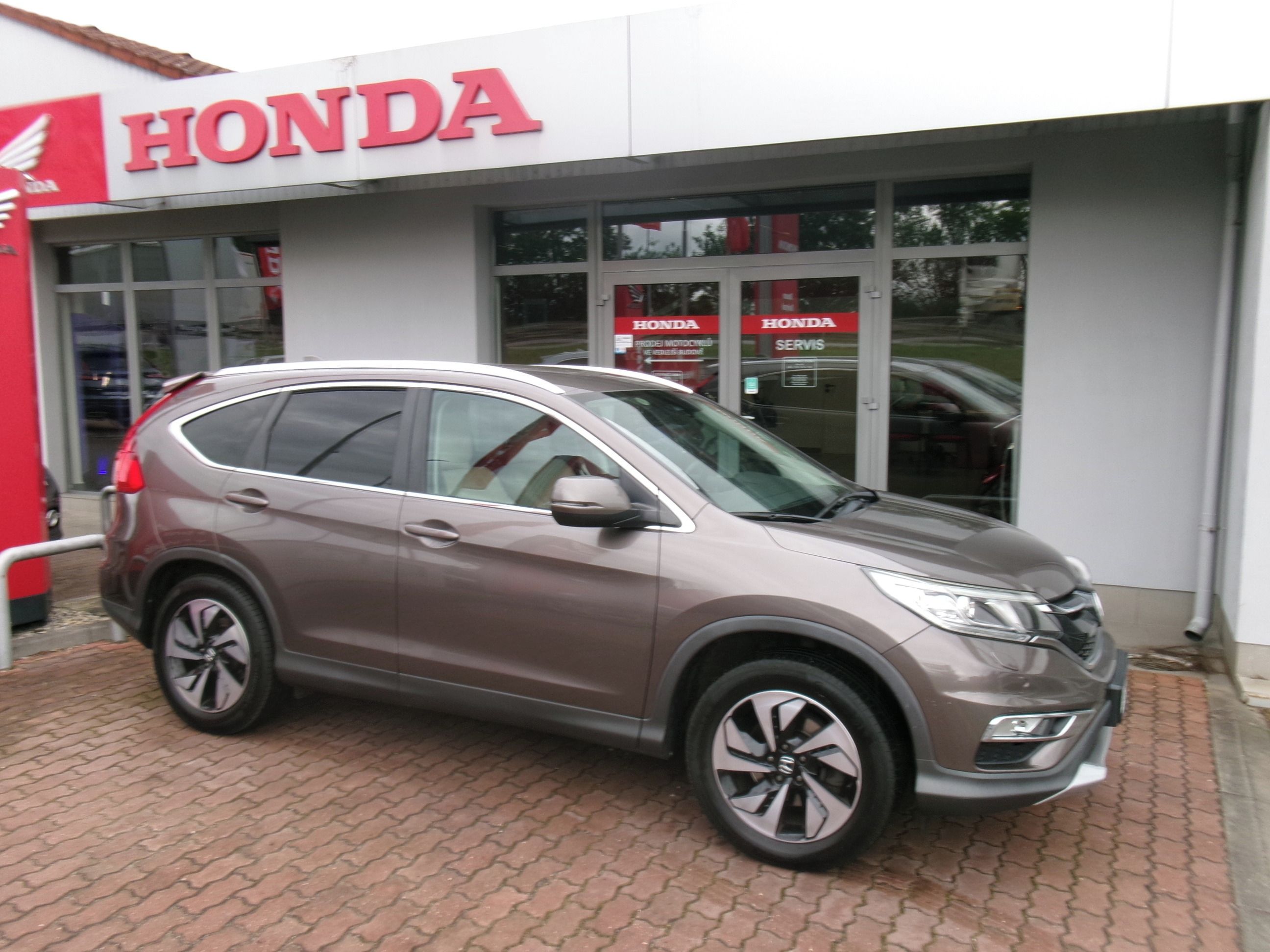 Honda CR-V, 1,6i-DTEC 4x4 9AT LIFESTYLE,ČR - fotka 3