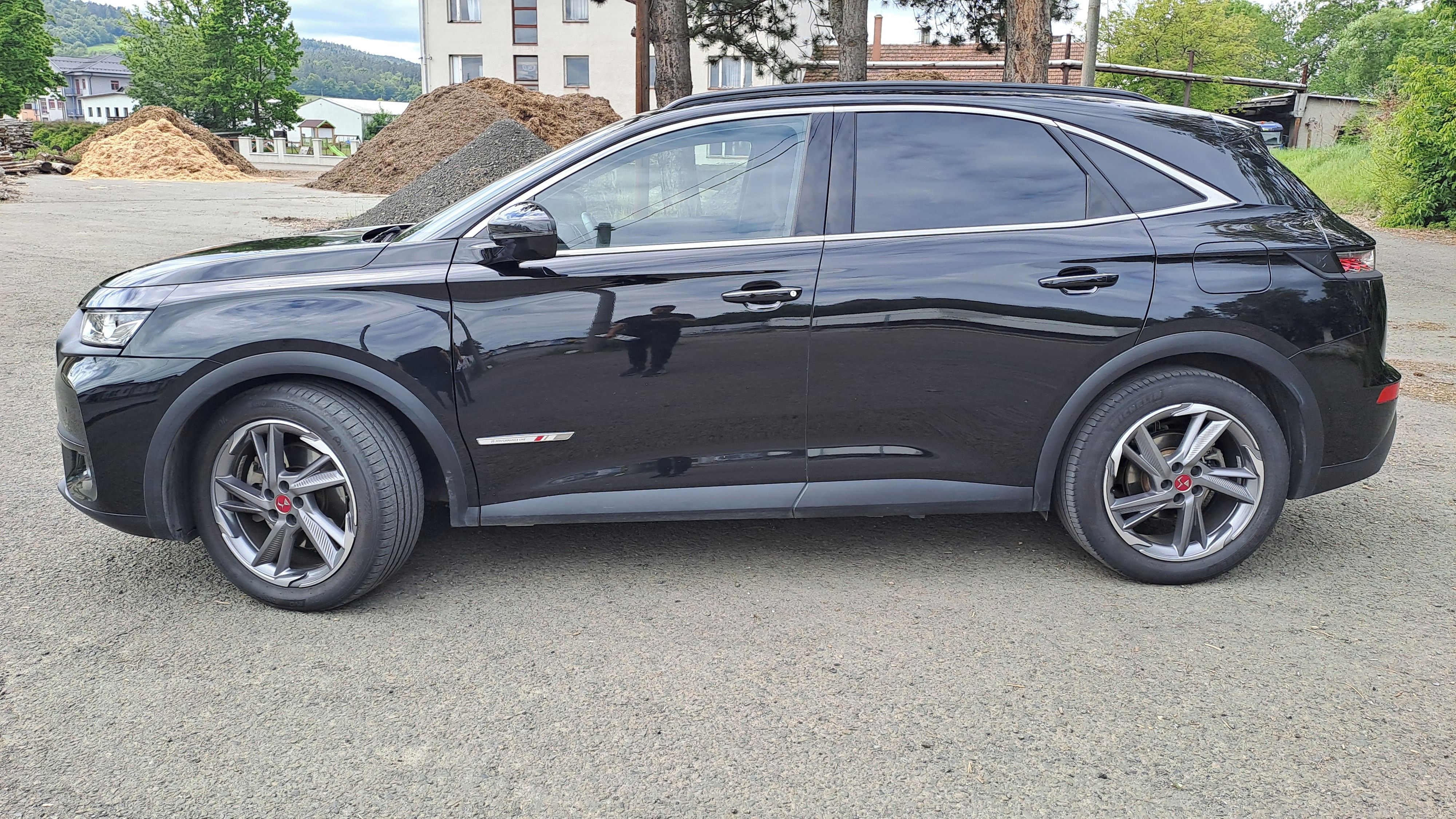 DS 7 Crossback, E-Tense 4x4 PERFORMANCE Line - fotka 4