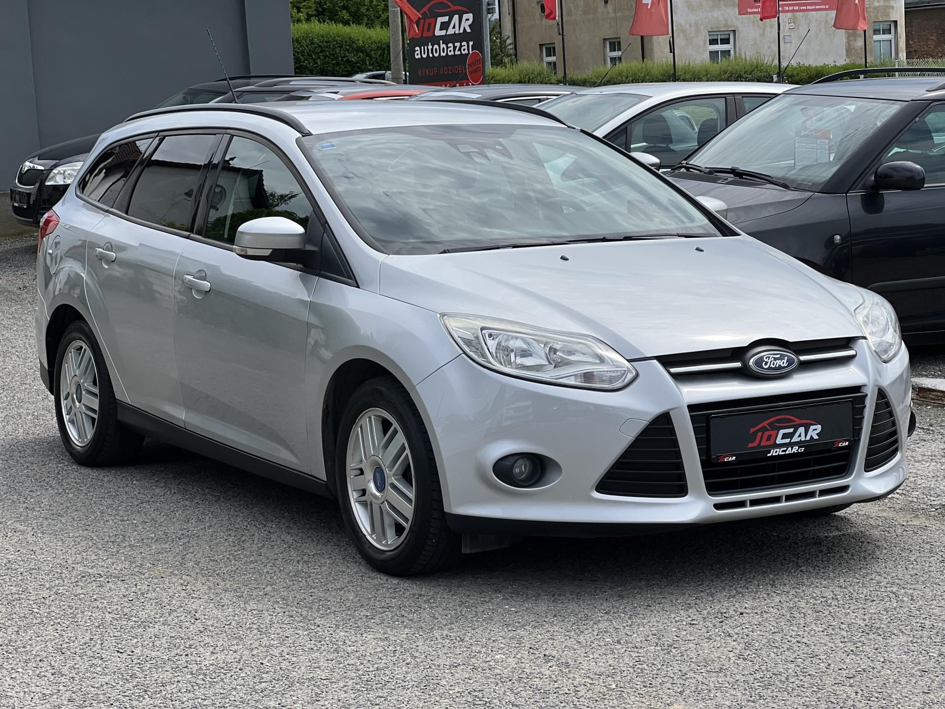 Ford Focus, 1.6i KLIMATIZACE NAVI ALU KOLA - fotka 3
