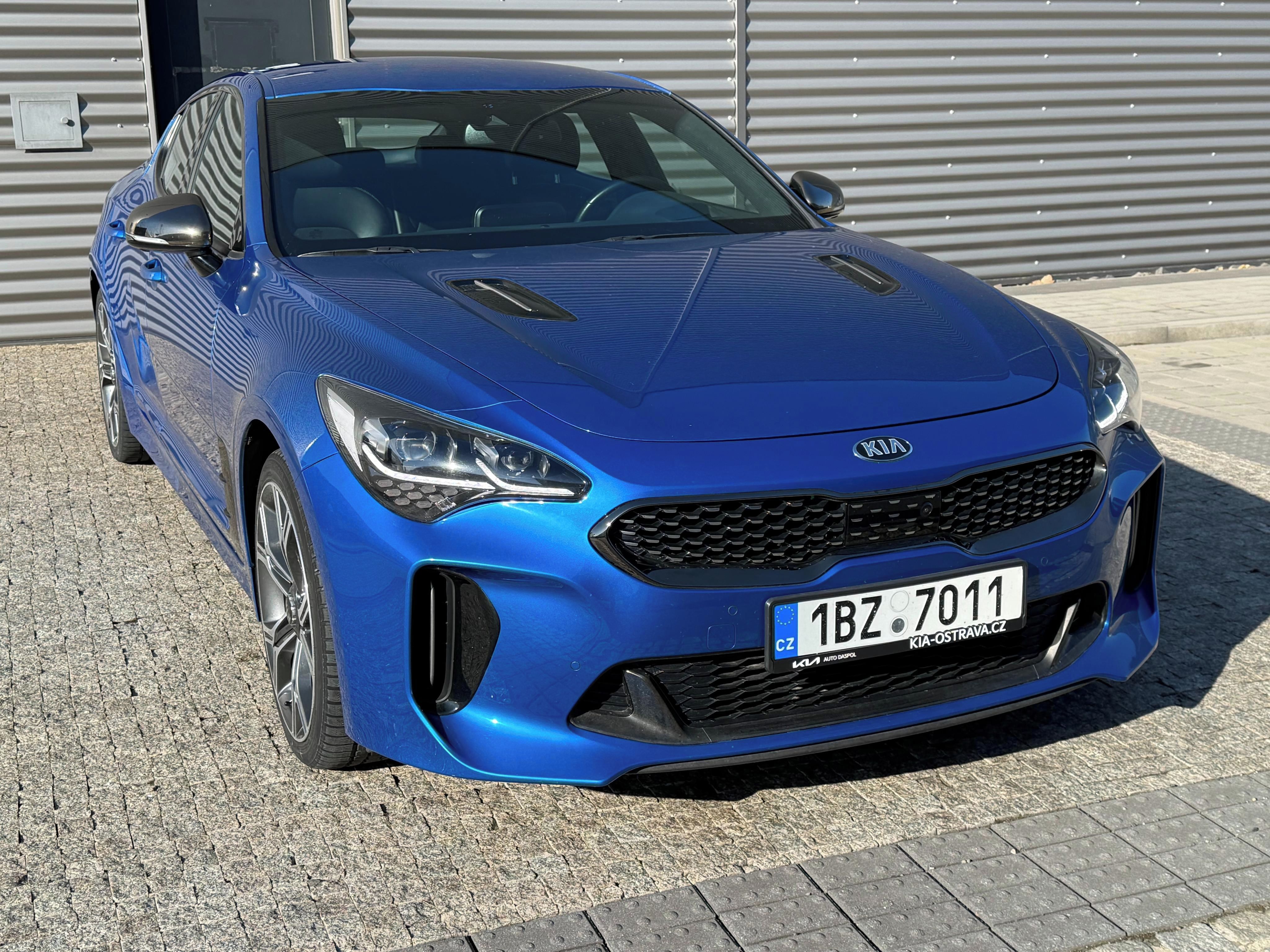 Kia Stinger, 3.3 TGDI V6 4WD GT-Line - fotka 2