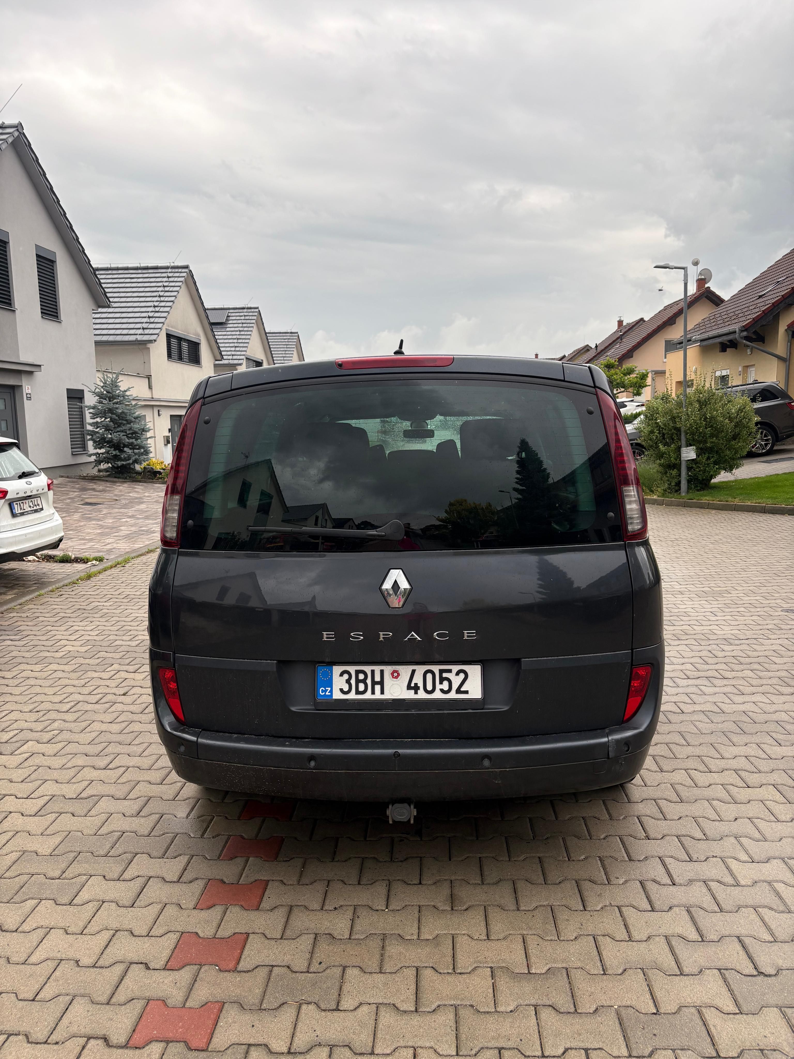 Renault Grand Espace, 127 KW, tažné, 7 míst, digi kl - fotka 4