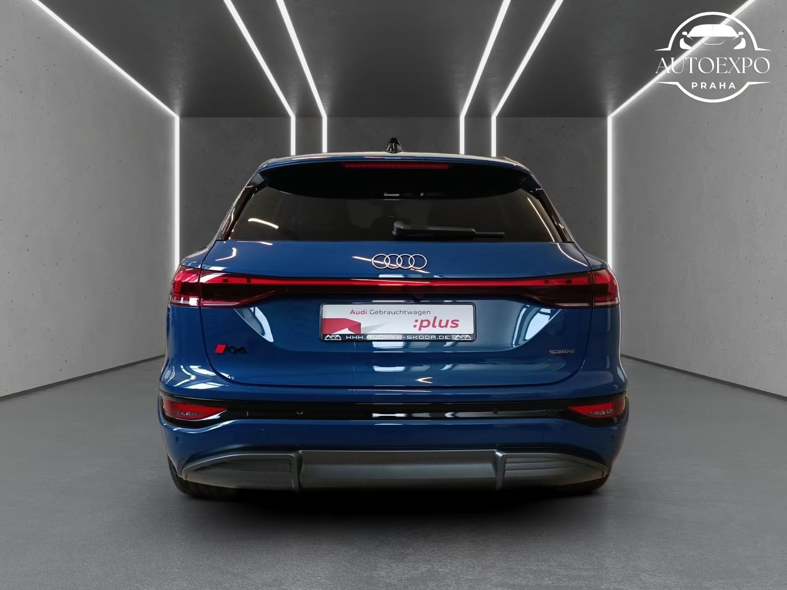 Audi Q6 e-tron, quattro 100kWh S-Line*Matrix* - fotka 5