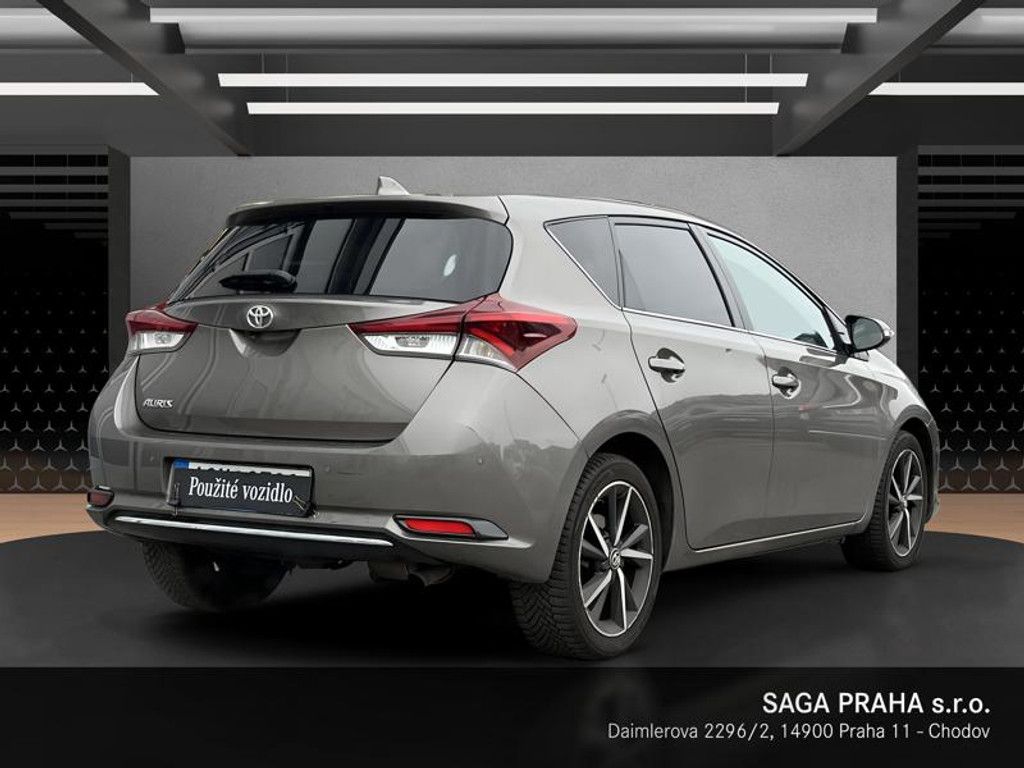 Toyota Auris, 1.6 Valvematic Aut. - fotka 4