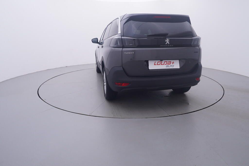 Peugeot 5008, 1.2 96 kW - fotka 4