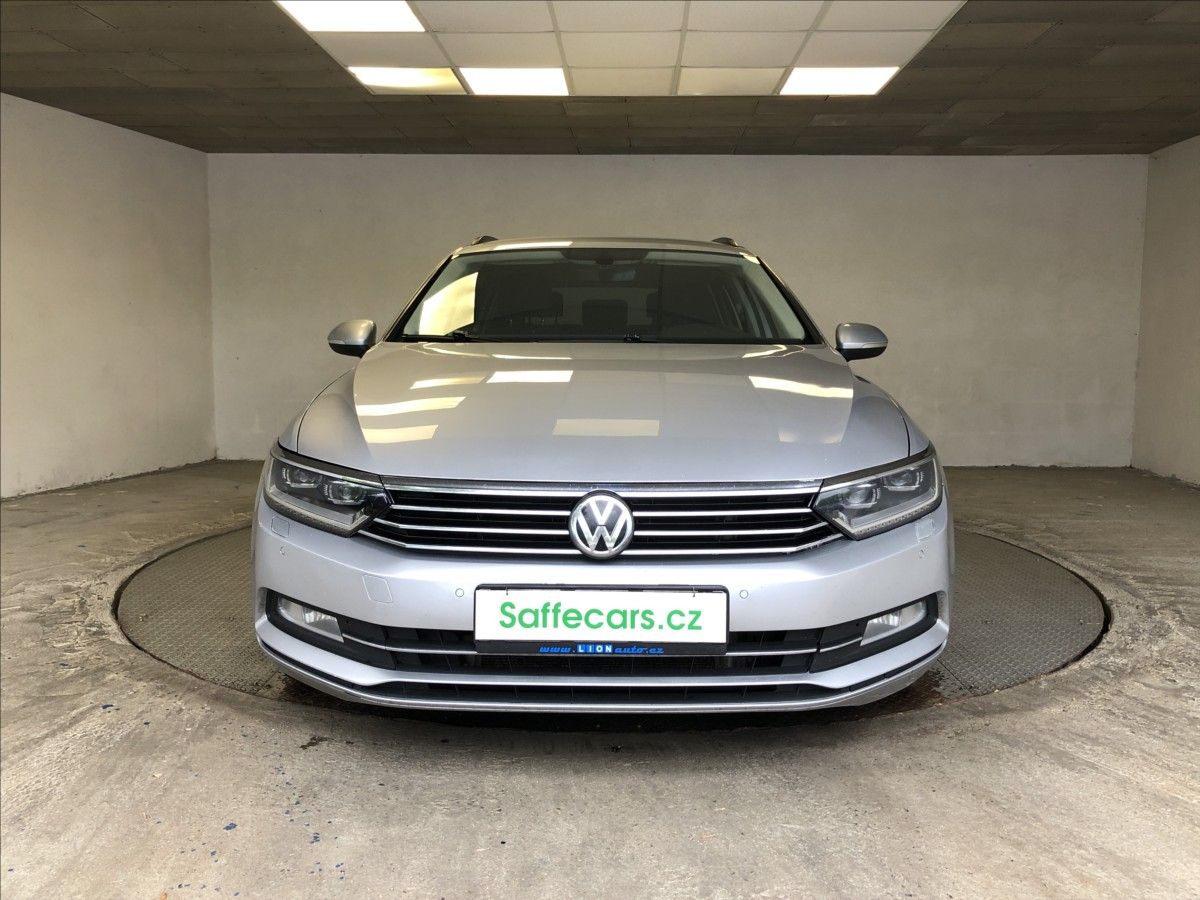 Volkswagen Passat, 1,6 TDI - fotka 2