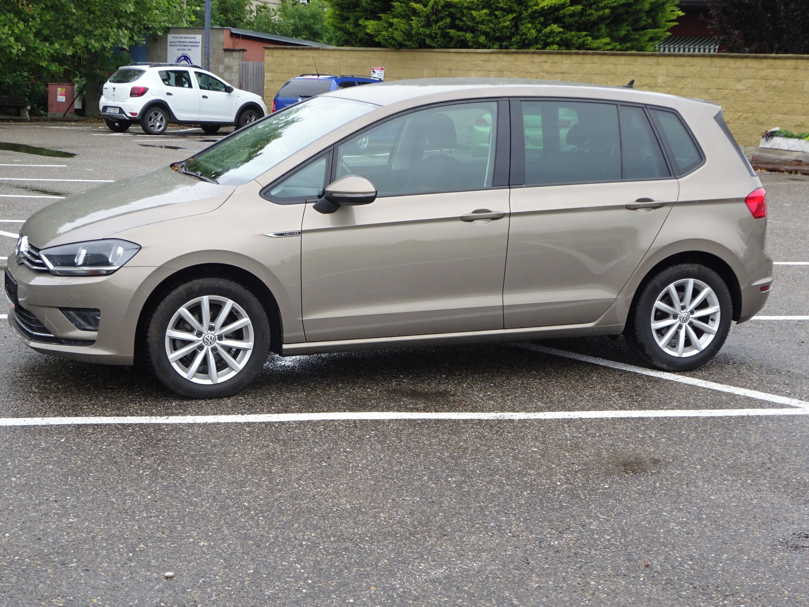 Volkswagen Golf Sportsvan, 1.2 TSI (81 KW) 6 rych.servis - fotka 3