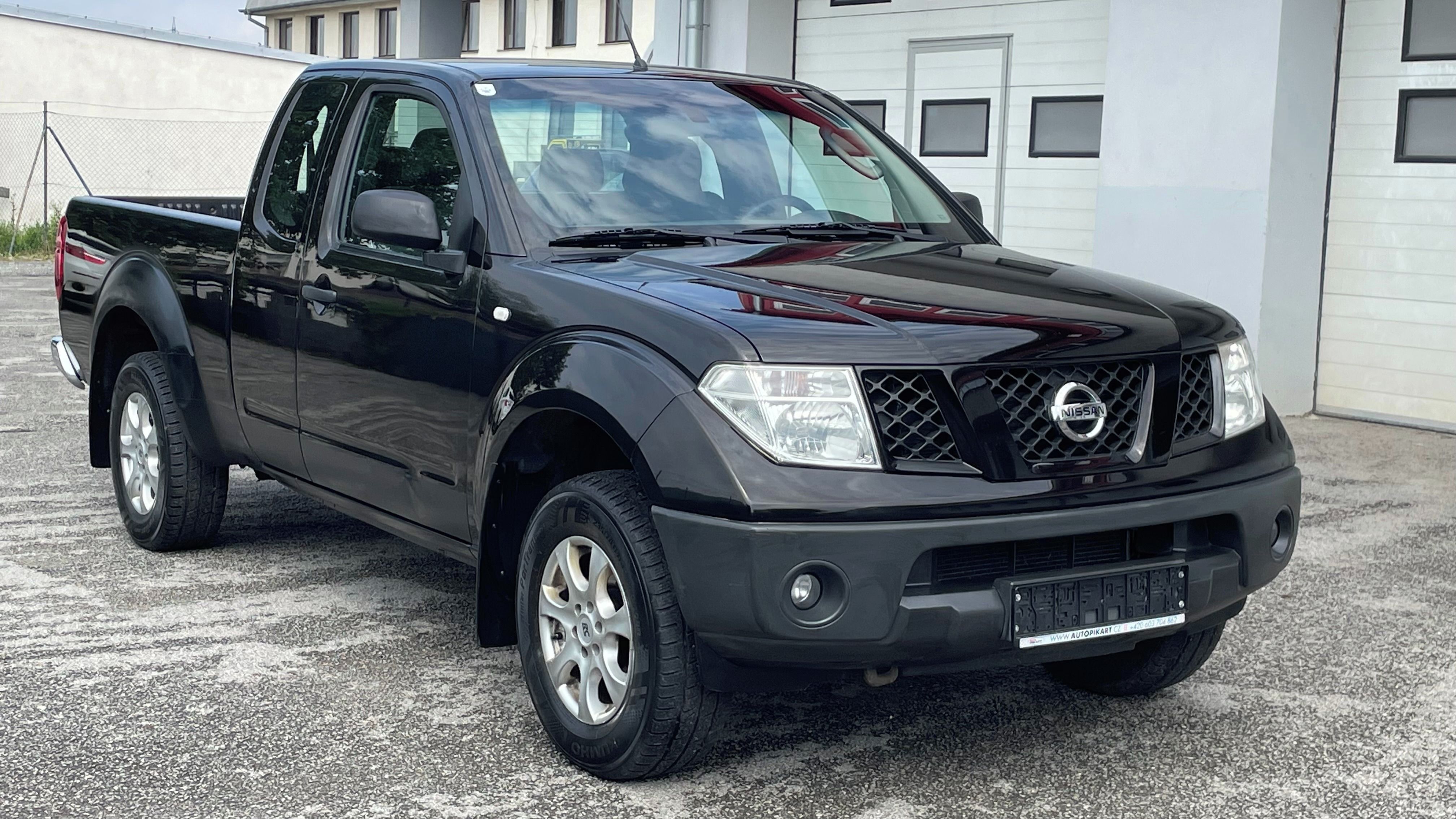 Nissan Navara, 2,5dci 128kW