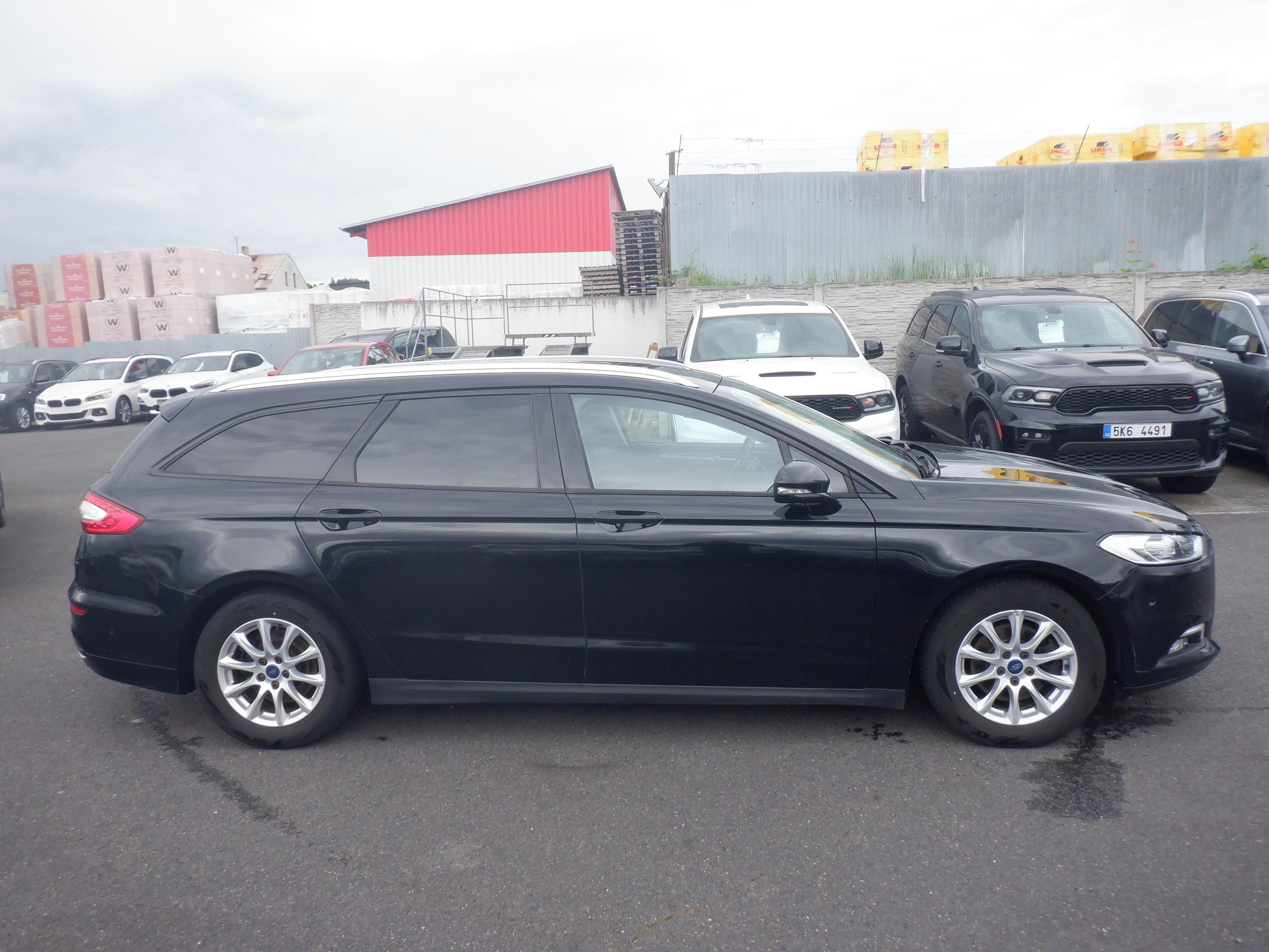 Ford Mondeo, 2.0 TDCi Titanium,DPH - fotka 4