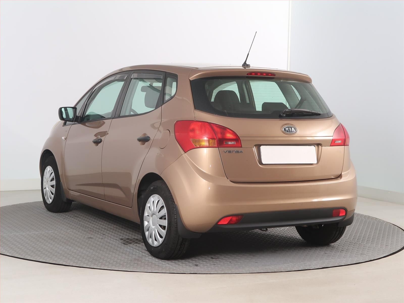 Kia Venga, 1.4 CVVT - fotka 4