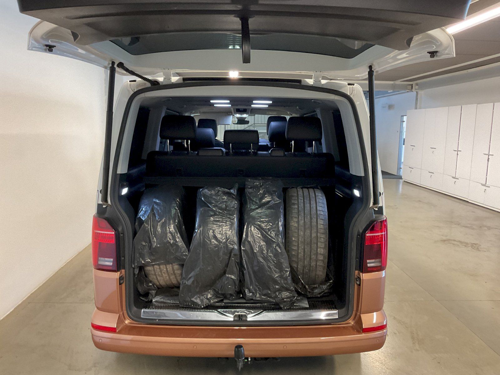 Volkswagen Multivan, MULTIVAN - fotka 6