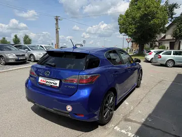 Auto 7