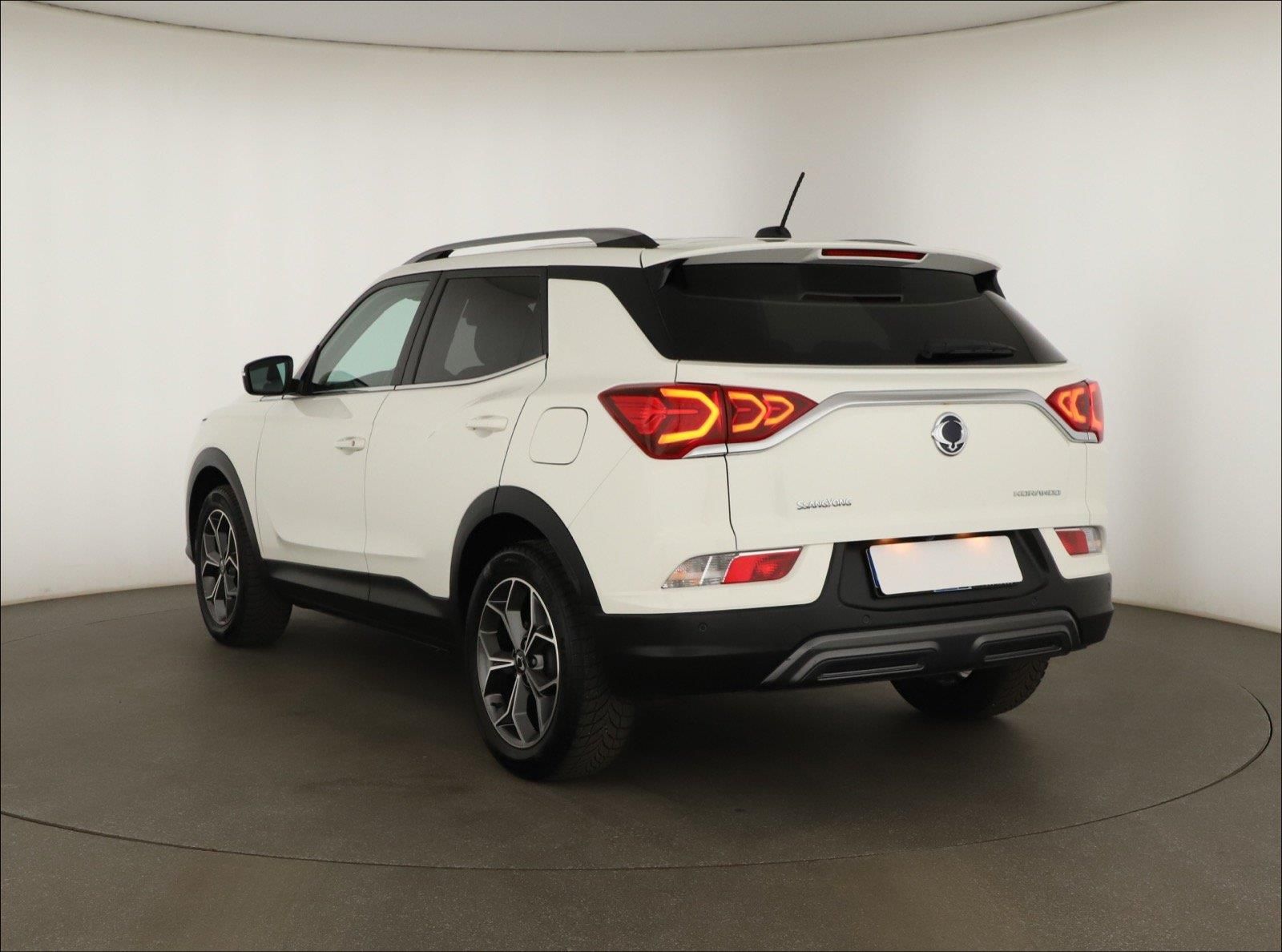SsangYong Korando, 1.5 T-GDI, Záruka, ČR,1.maj - fotka 4