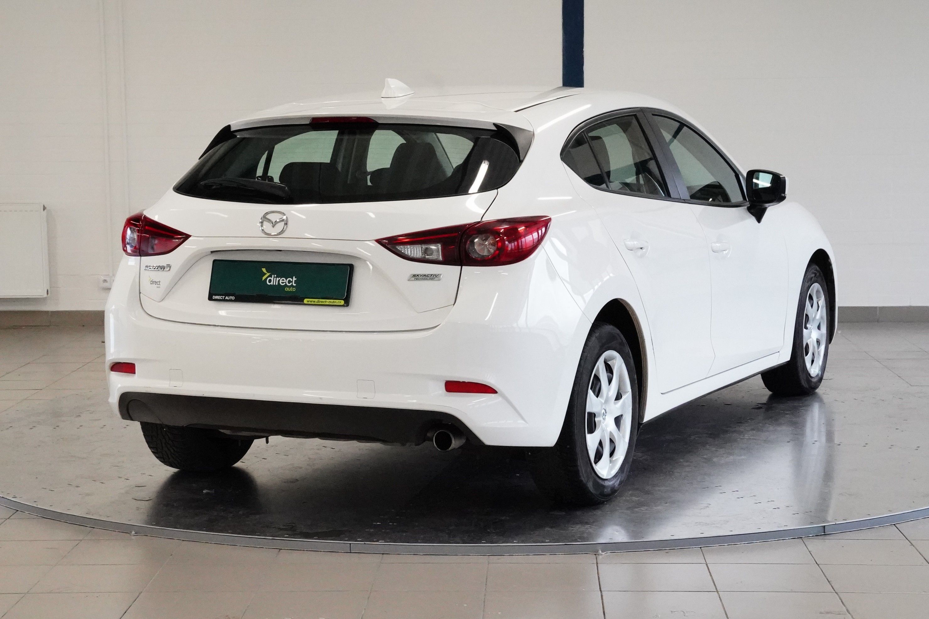 Mazda 3, 1.5 Skyactiv-G 74 kW - fotka 2